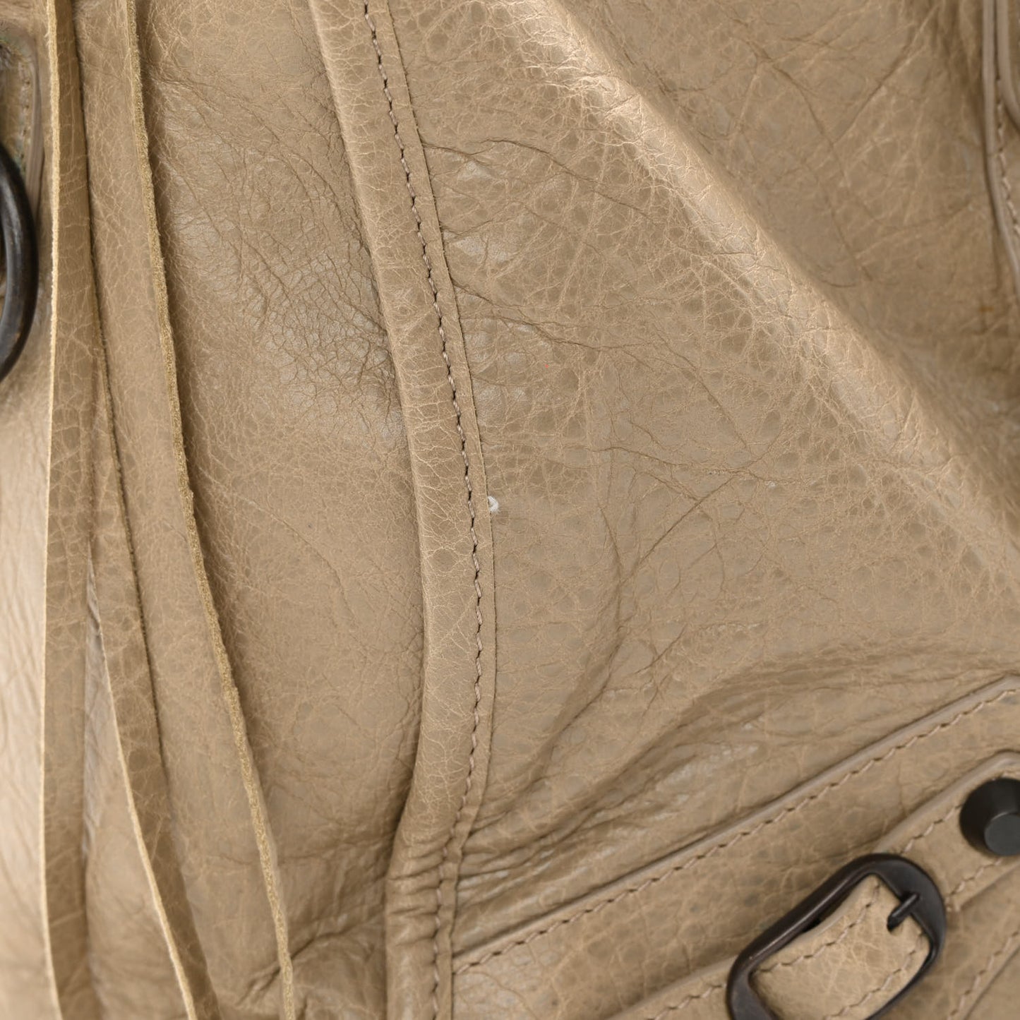 Agneau Classic Hardware Maxi Twiggy Latte Beige