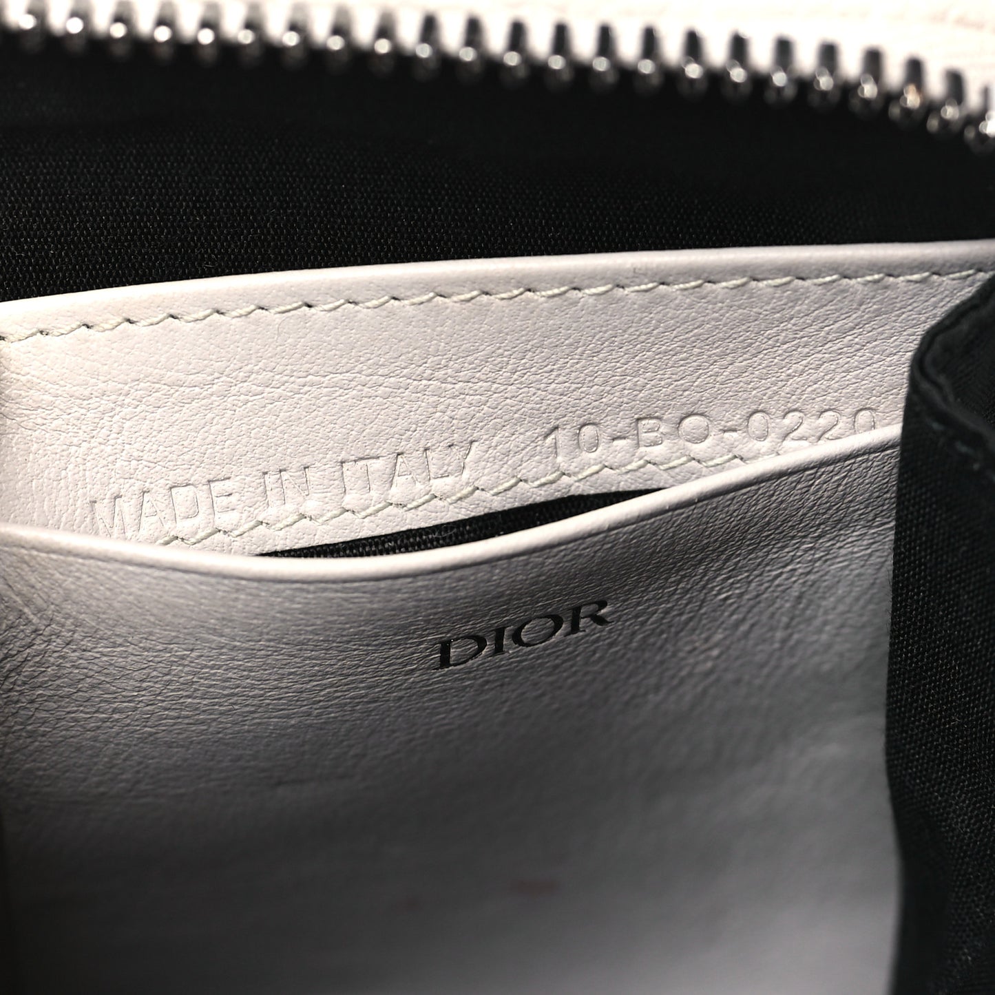 HOMME Grained Calfskin Playful Messenger Bag White