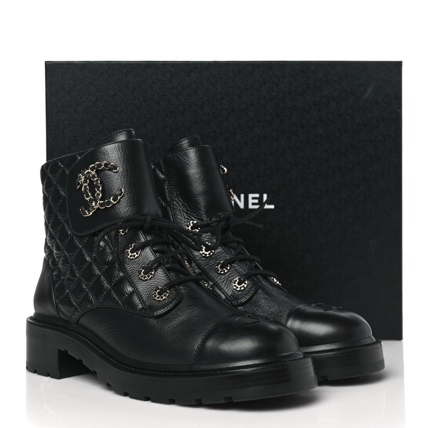 Shiny Goatskin Calfskin Quilted Lace Up Combat Boots 41 Black