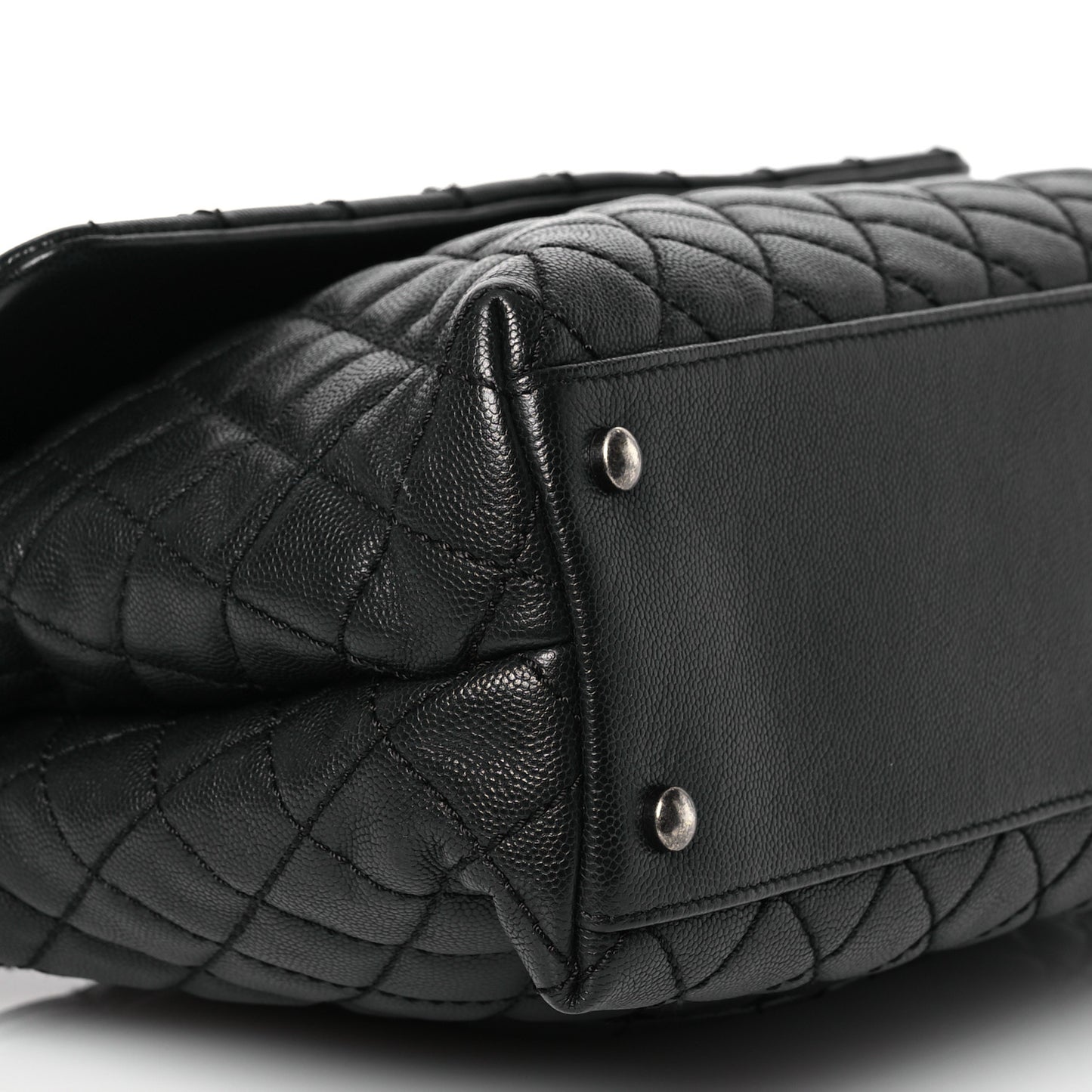 Caviar Quilted Medium Coco Handle Flap Black