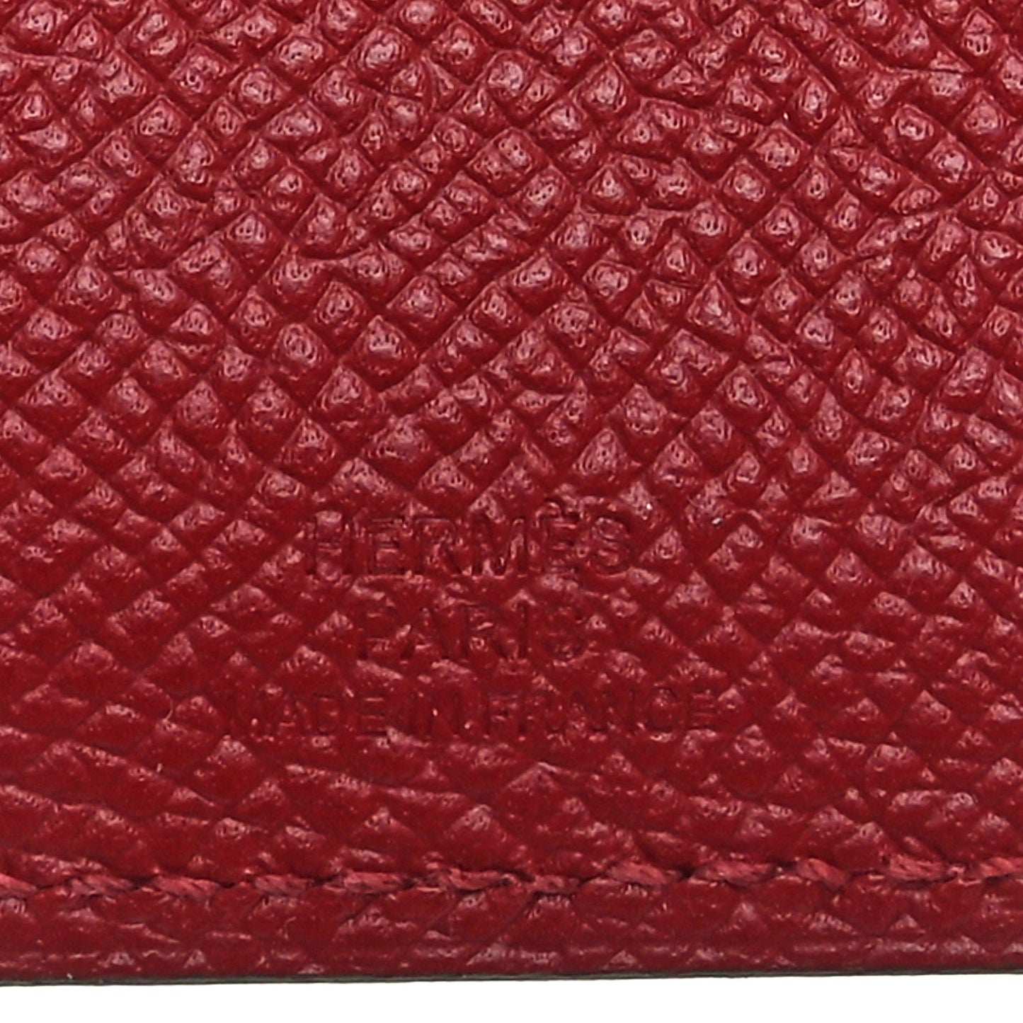 Epsom Tarmac PM Passport Holder Rouge Grenat