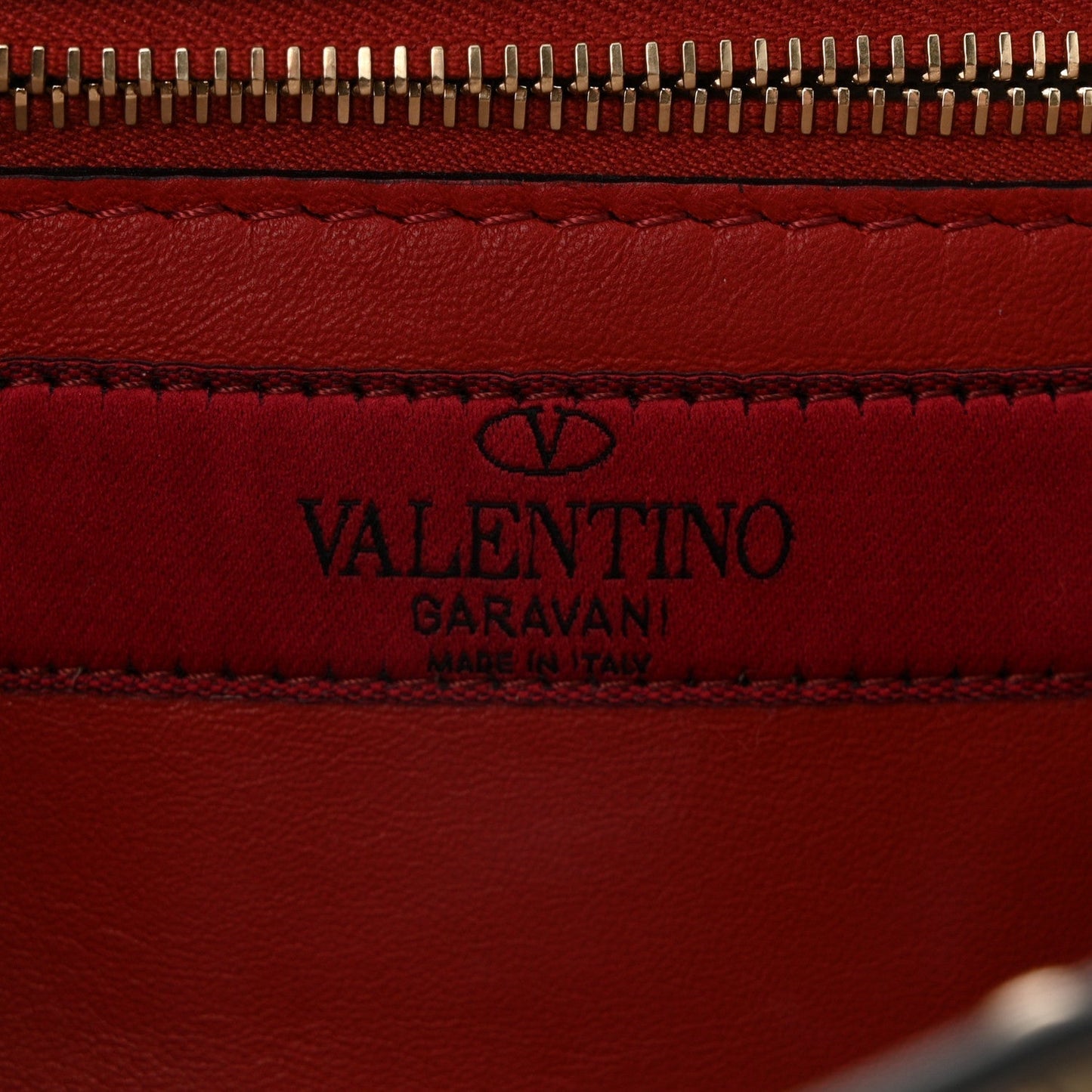 Lambskin Rockstud Spike Wallet on Chain Poudre