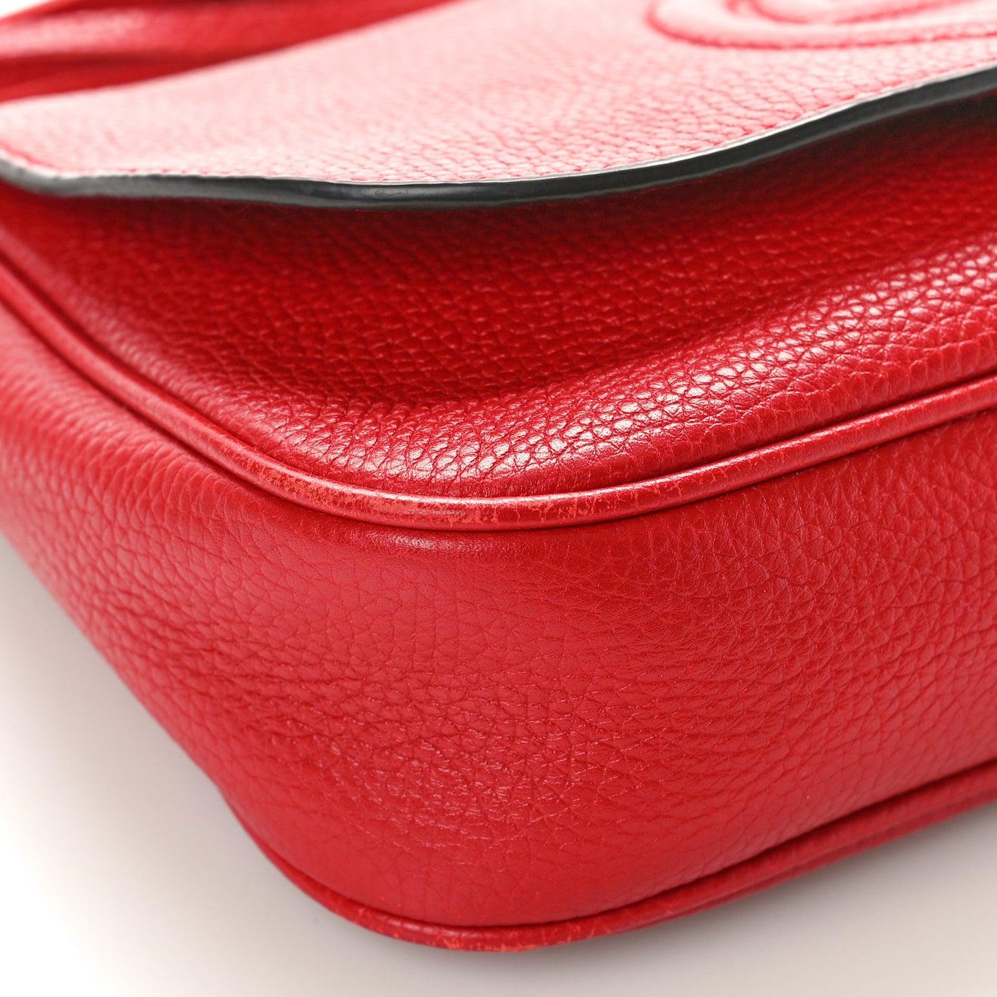 Pebbled Calfskin Medium Soho Flap Crossbody Vibrant Red