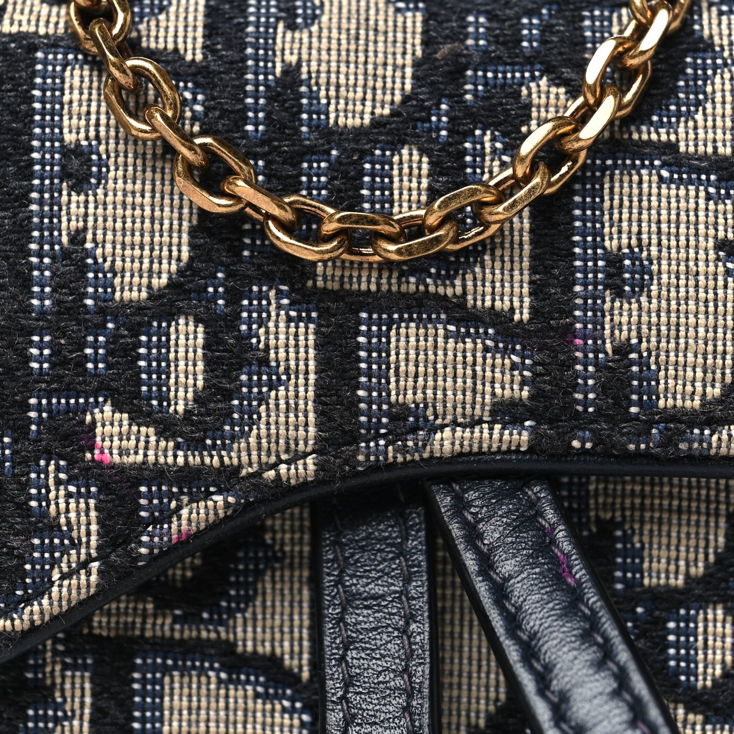 Oblique Nano Saddle Chain Pouch Blue
