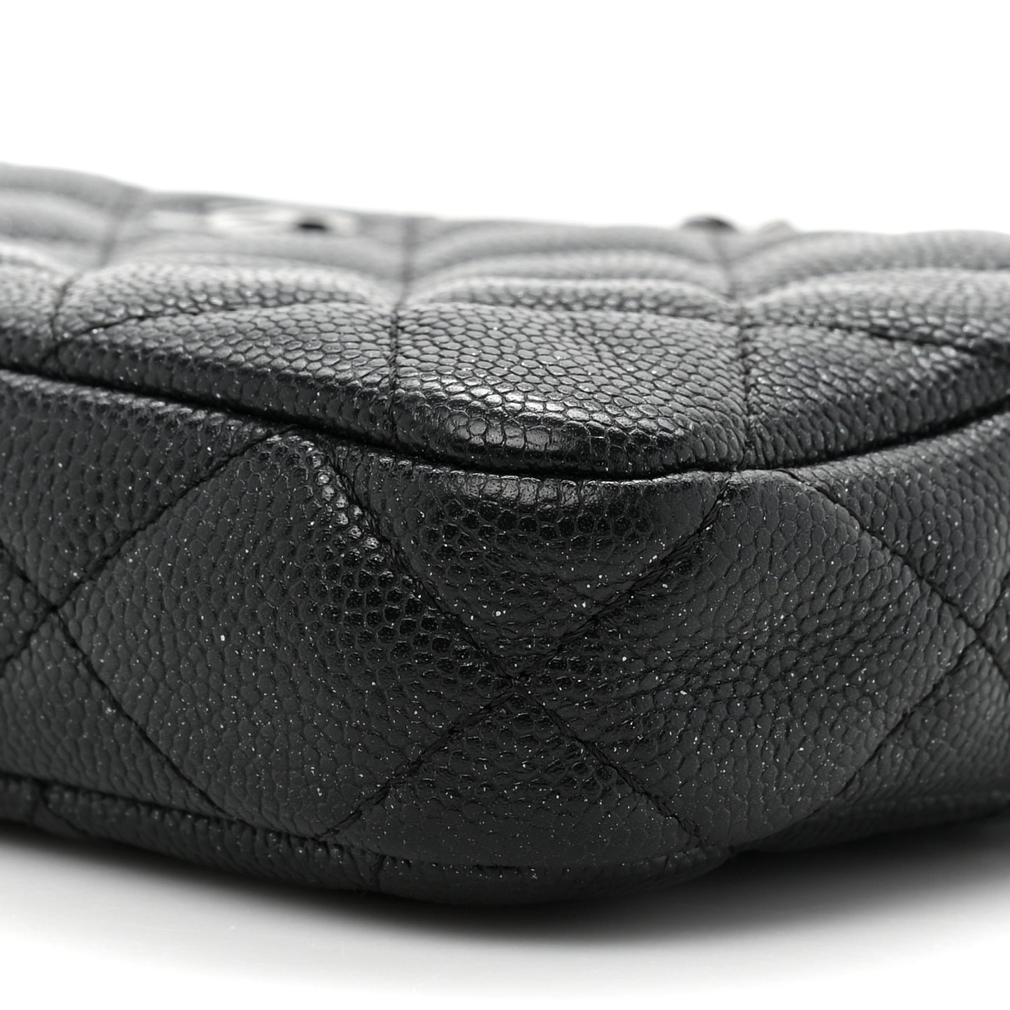 Caviar Quilted Small Clutch With Chain Black