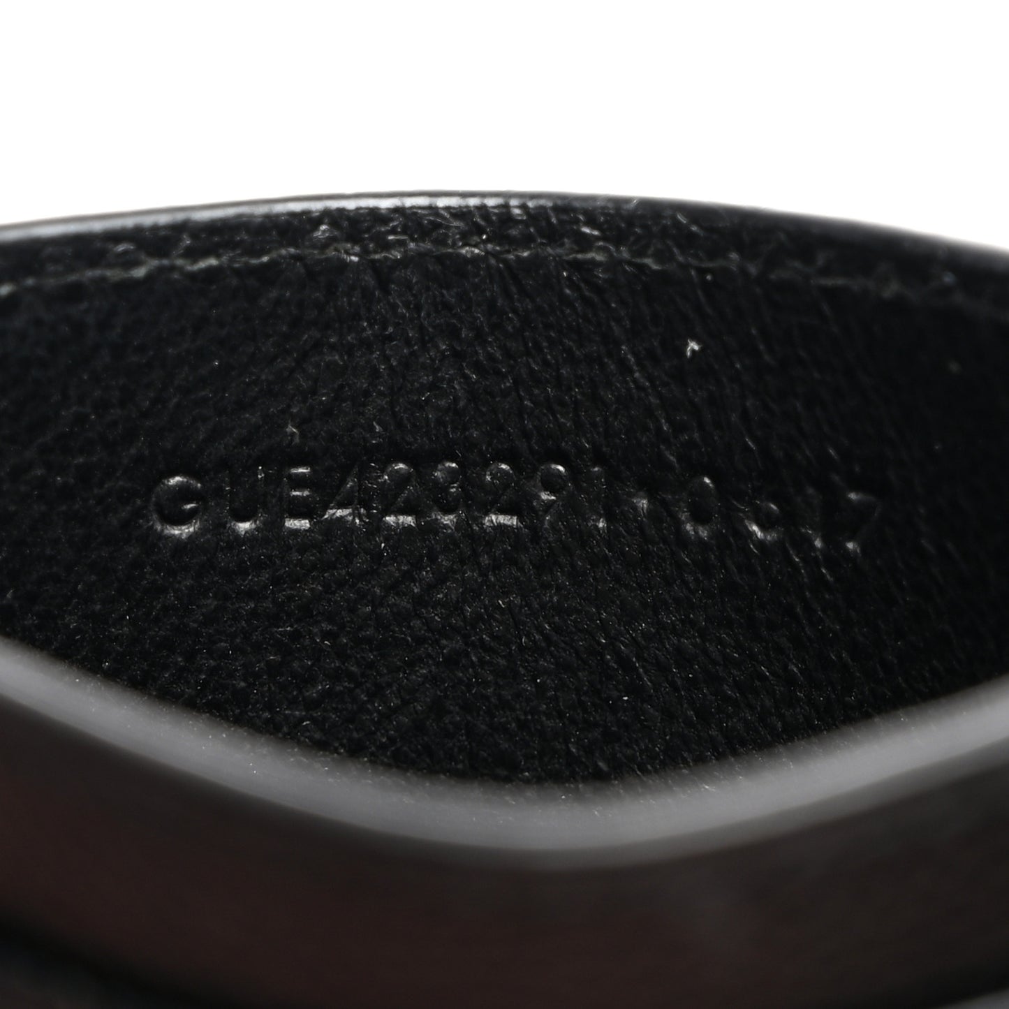 Grain De Poudre Matelasse Chevron Monogram Credit Card Case Black