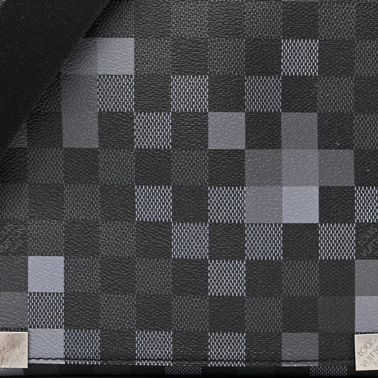 Damier Graphite Pixel District PM Gris