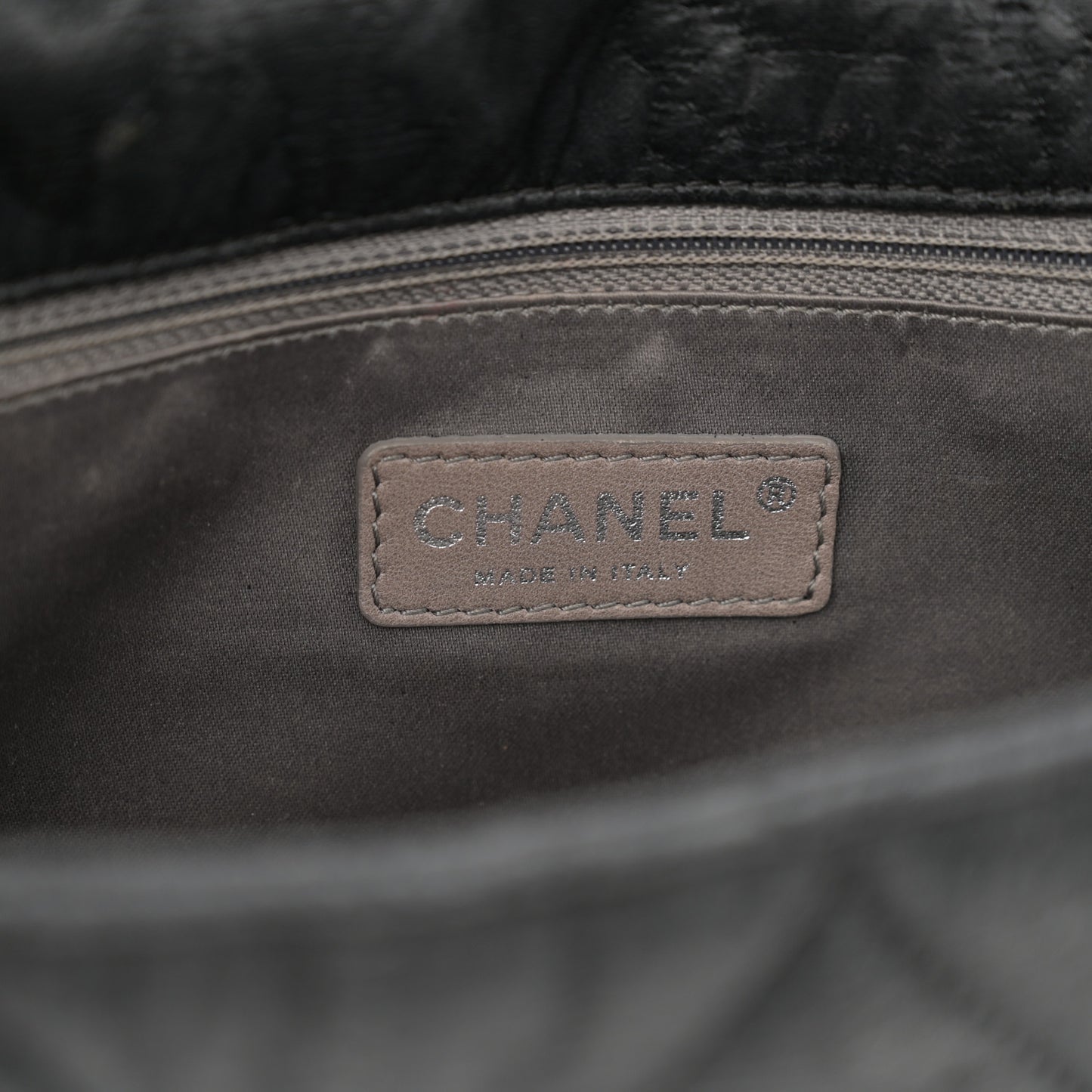 Coated Canvas Quilted Le Marais Flap Black