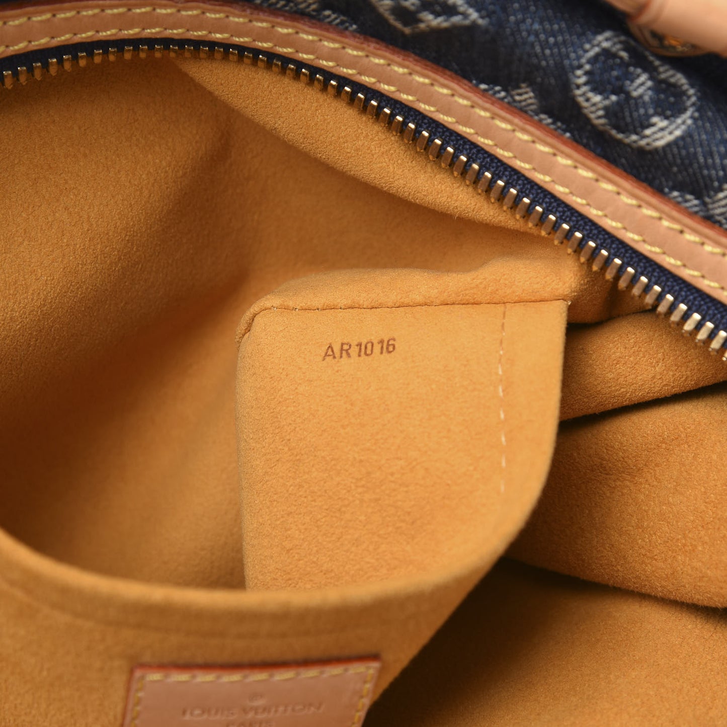 Denim Raye Cabas GM
