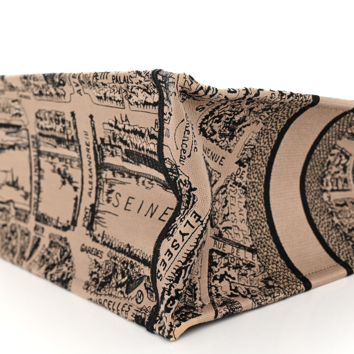 Canvas Embroidered Medium Plan De Paris Book Tote Beige Multi