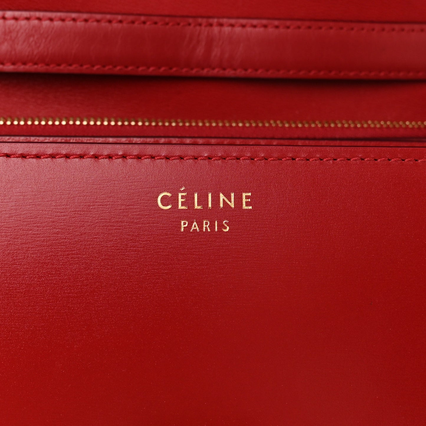 Smooth Calfskin Medium Classic Box Flap Bag Red