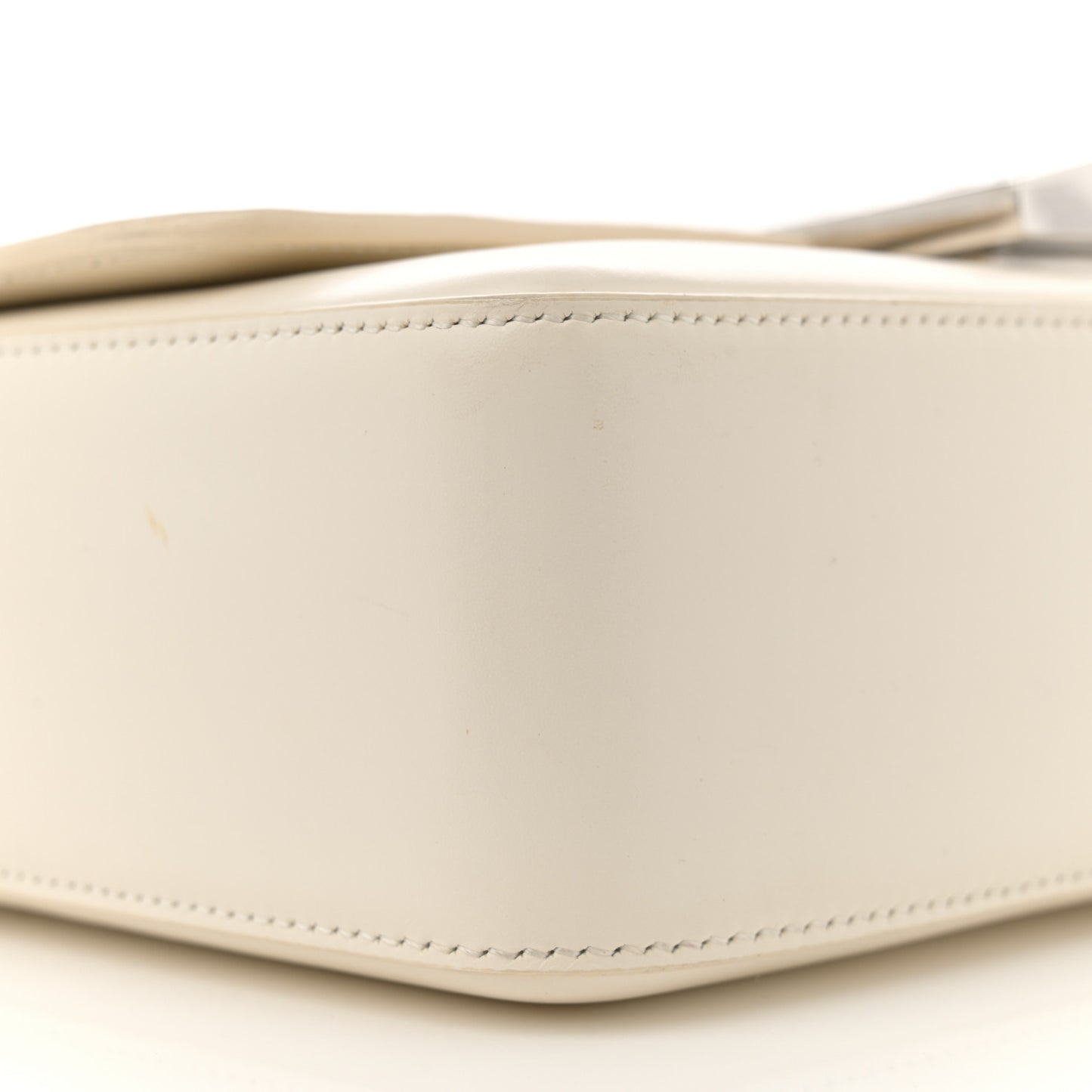 Box Calfskin Medium 4G Shoulder Bag Ivory