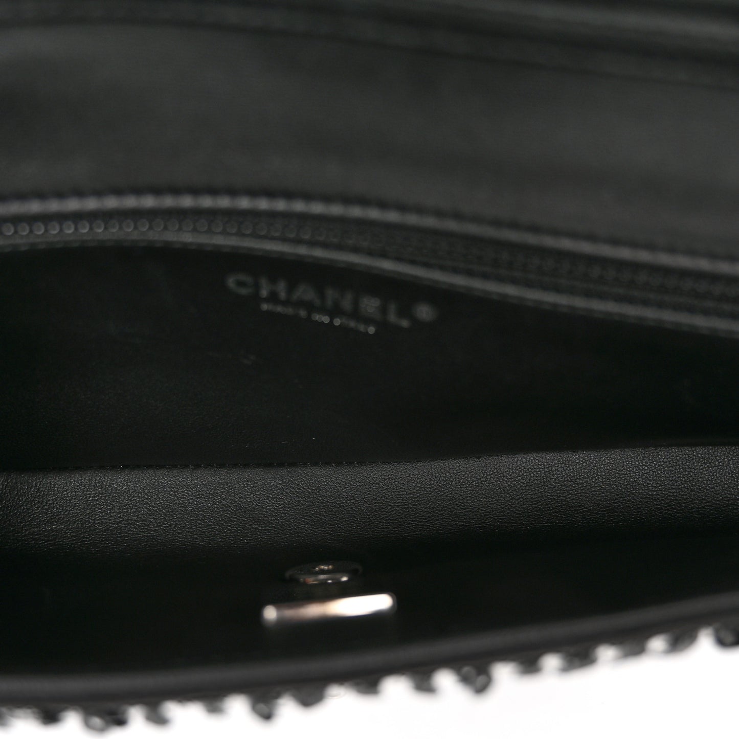 Sequin Quilted Pearl CC Flap Clutch Black