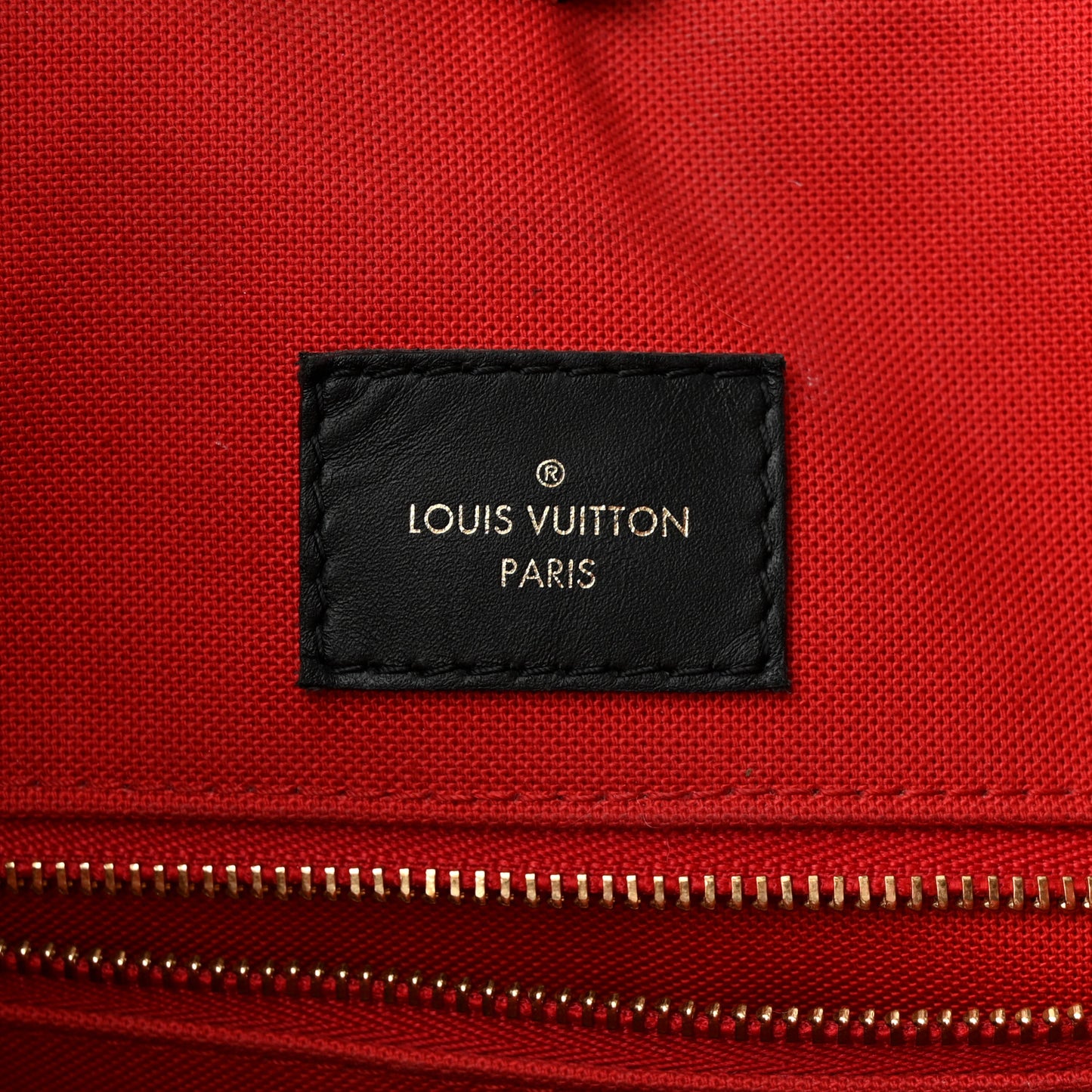 Reverse Monogram Giant Onthego MM