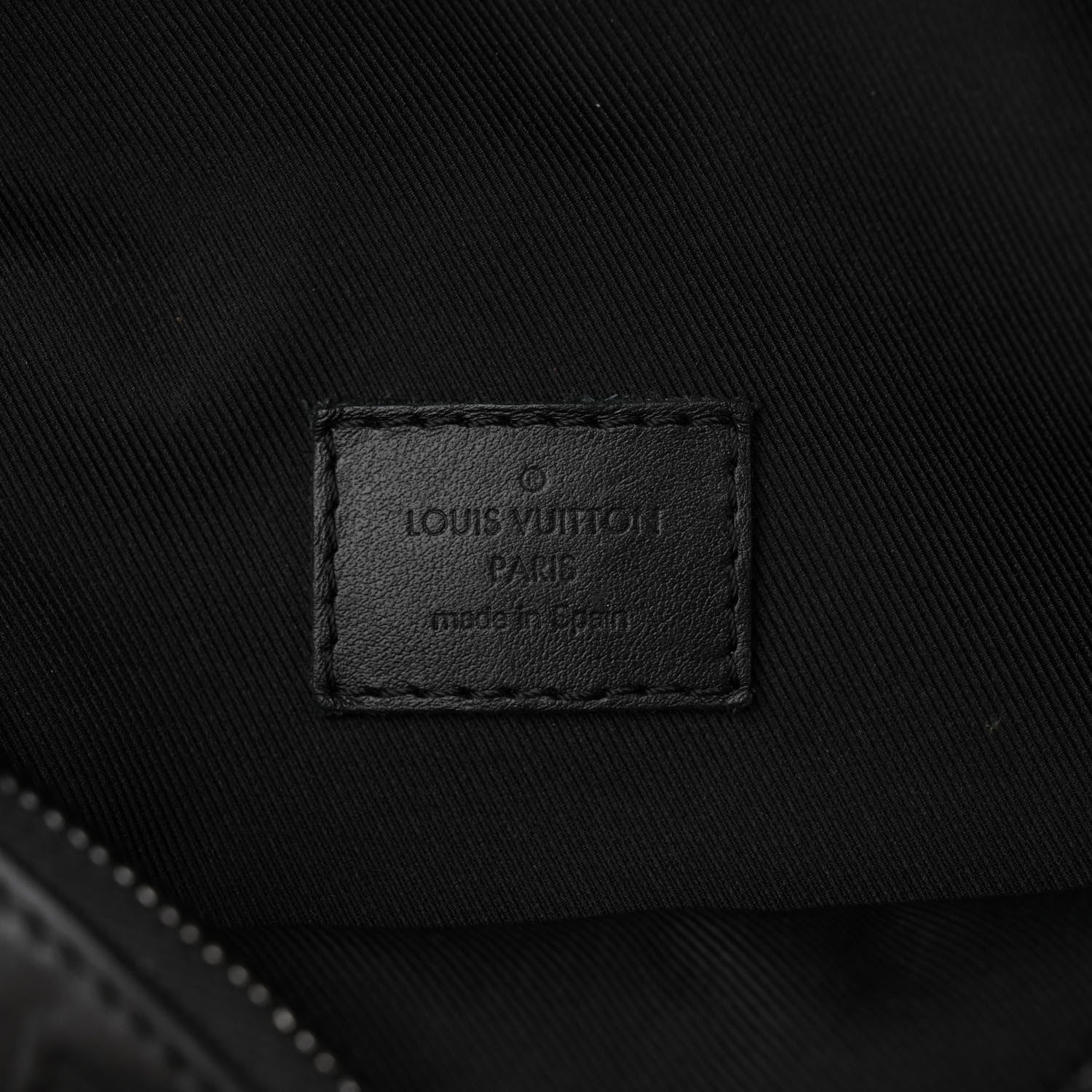 Louis Vuitton Calfskin Monogram Shadow Discovery Bumbag Black 6 of 10