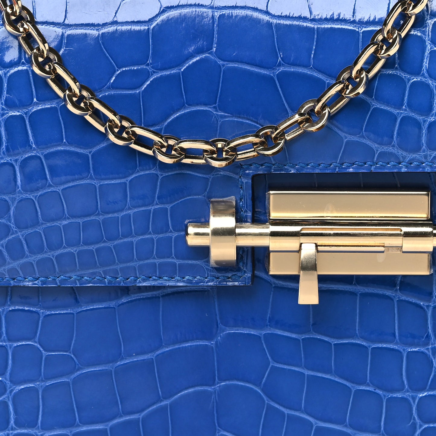 Shiny Alligator Mini Verrou Chaine Bag Bleu Electrique