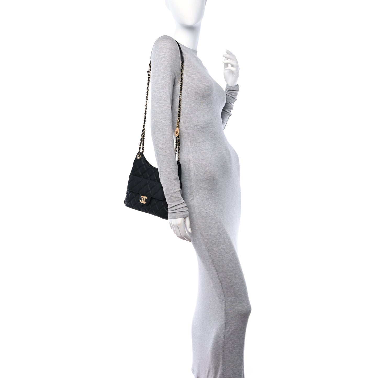 Caviar Quilted Wavy CC Hobo Black