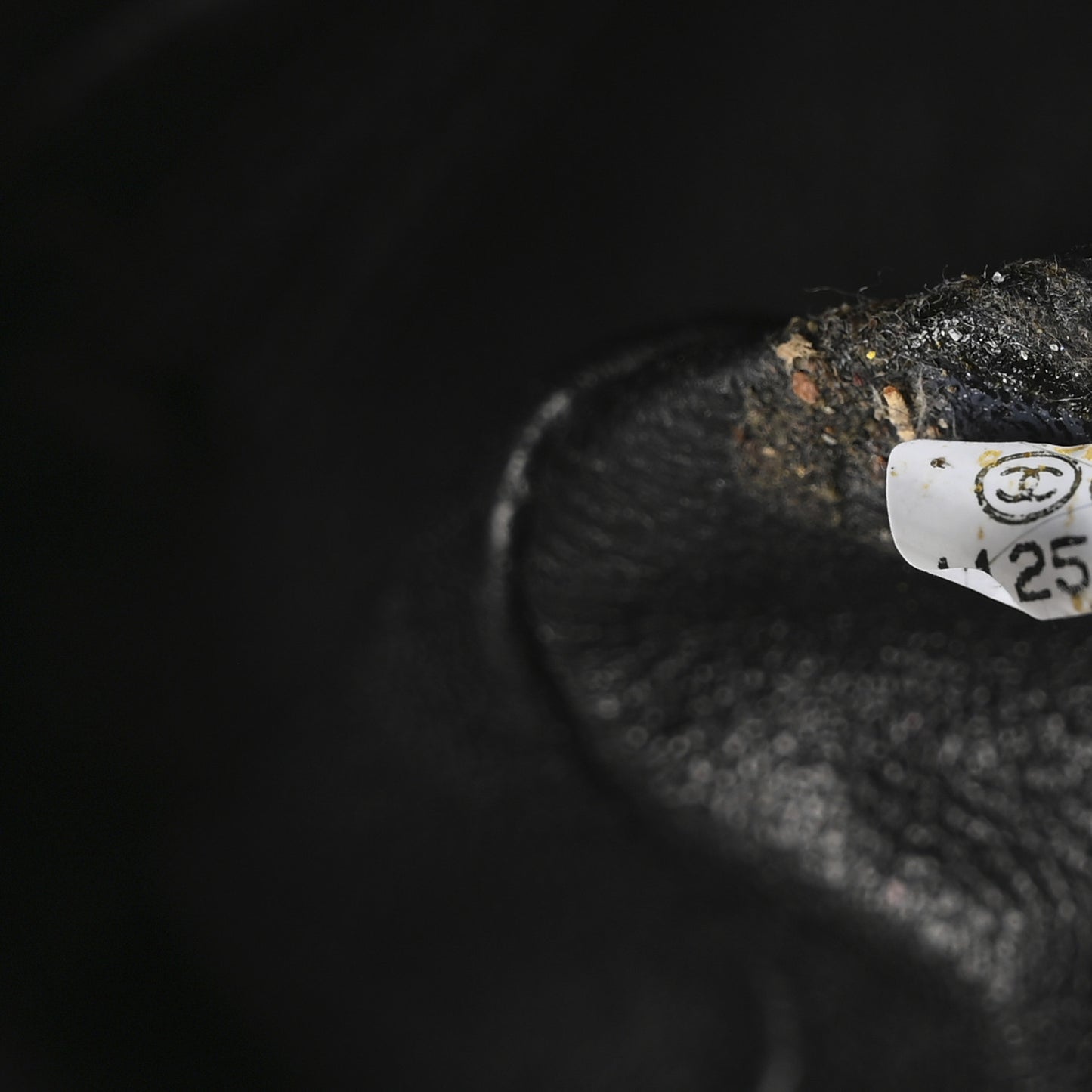 Calfskin Quilted Medium Modern Chain Flap Black