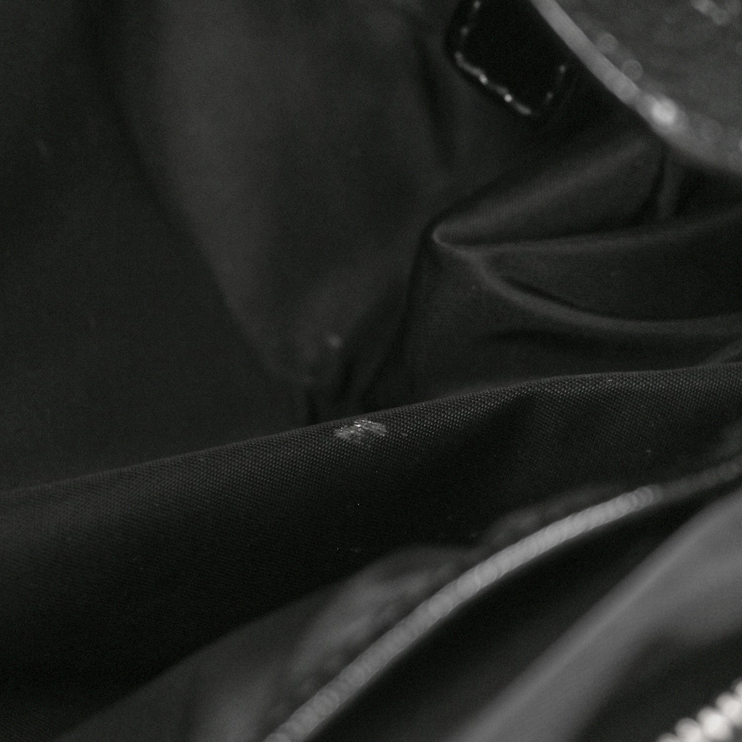 Burberry Nylon Beat Check Lowry Black 10 of 10