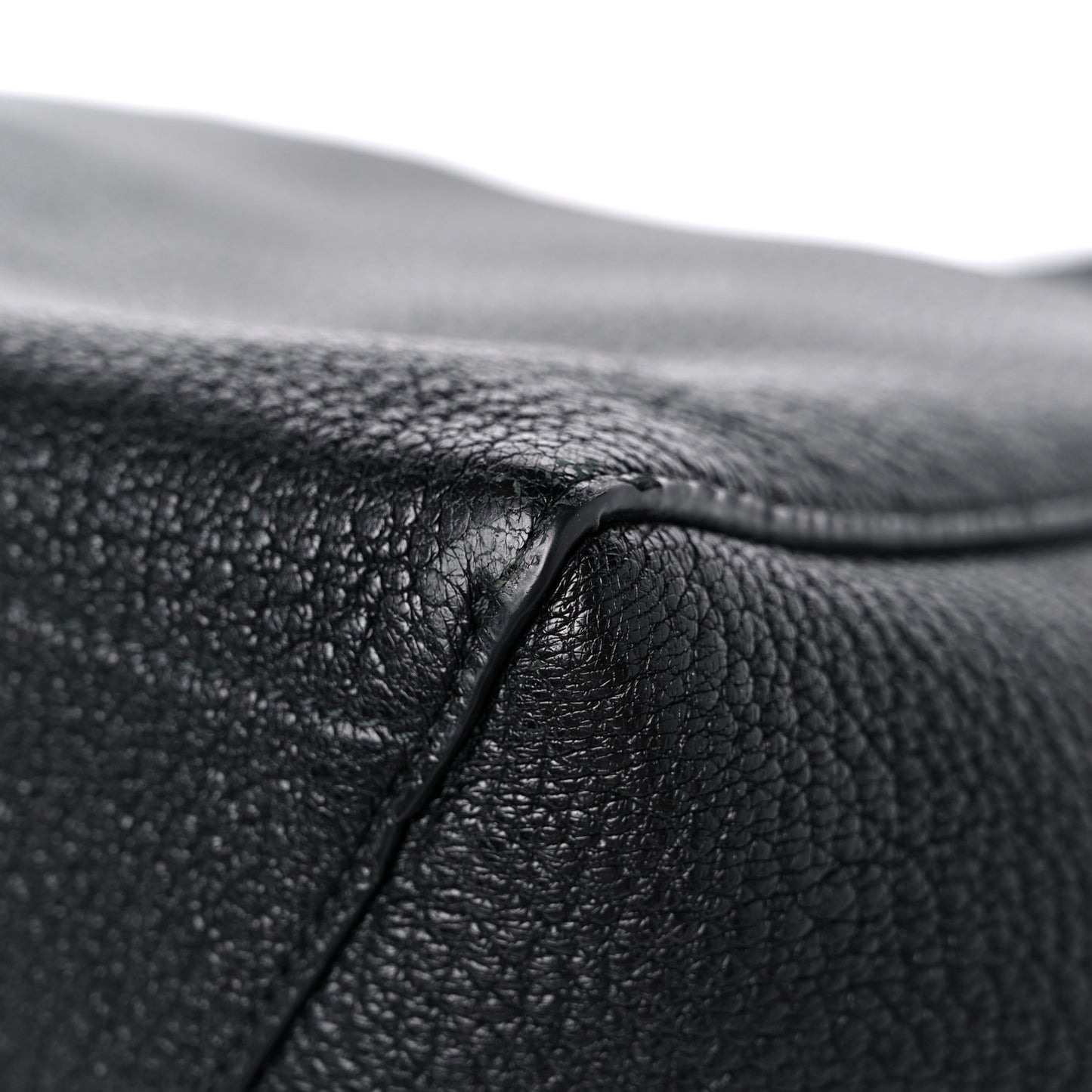 Soft Grained Calfskin Sangle Bucket Bag Black