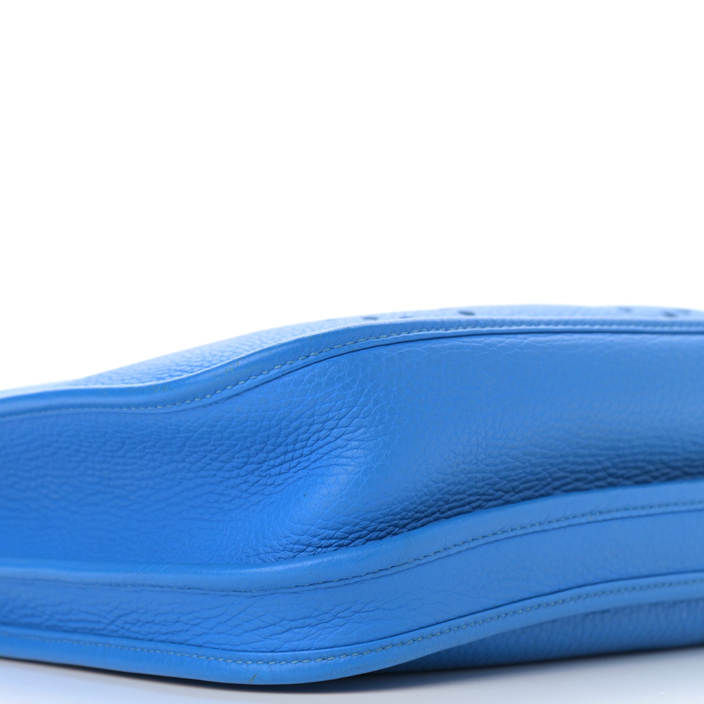 Taurillon Clemence Evelyne III PM Bleu Hydra