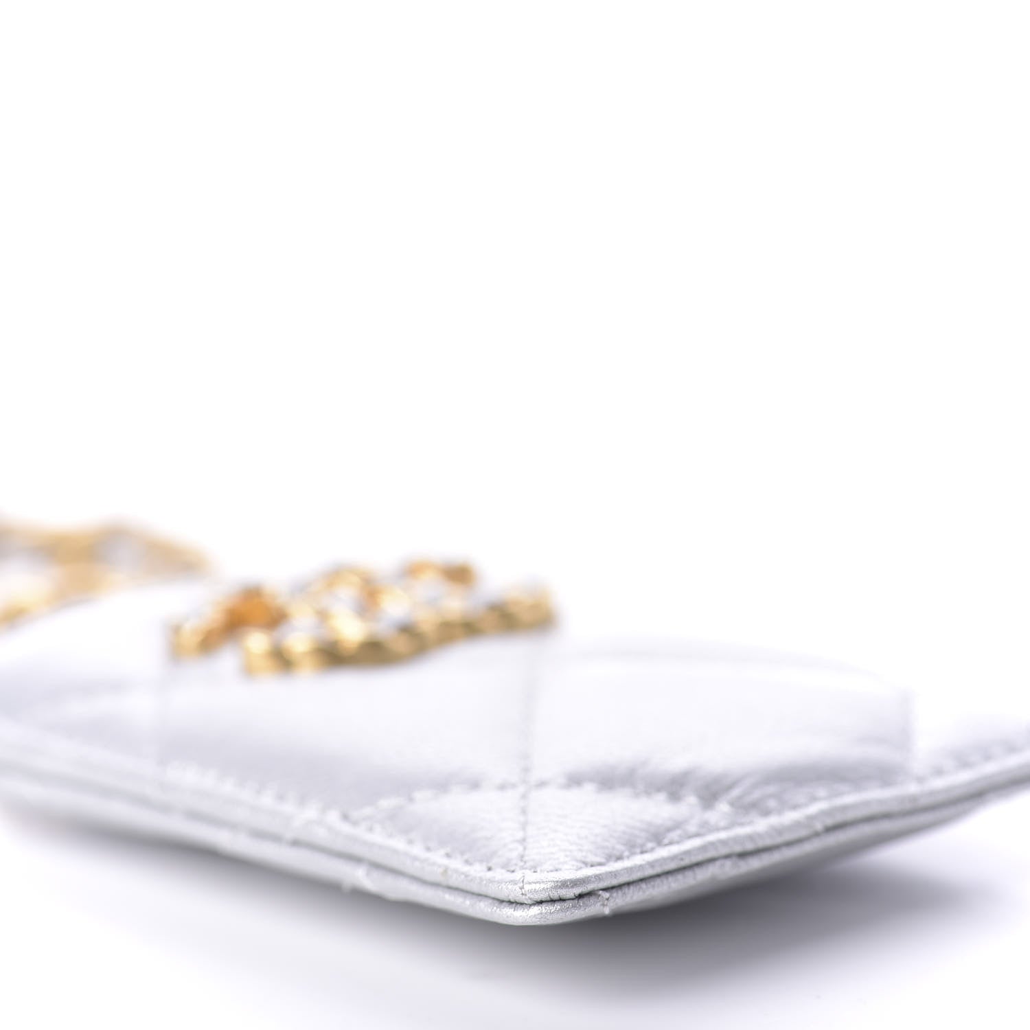 Chanel Metallic Goatskin Quilted 19 Card Holder On Chain Silver 7 of 10