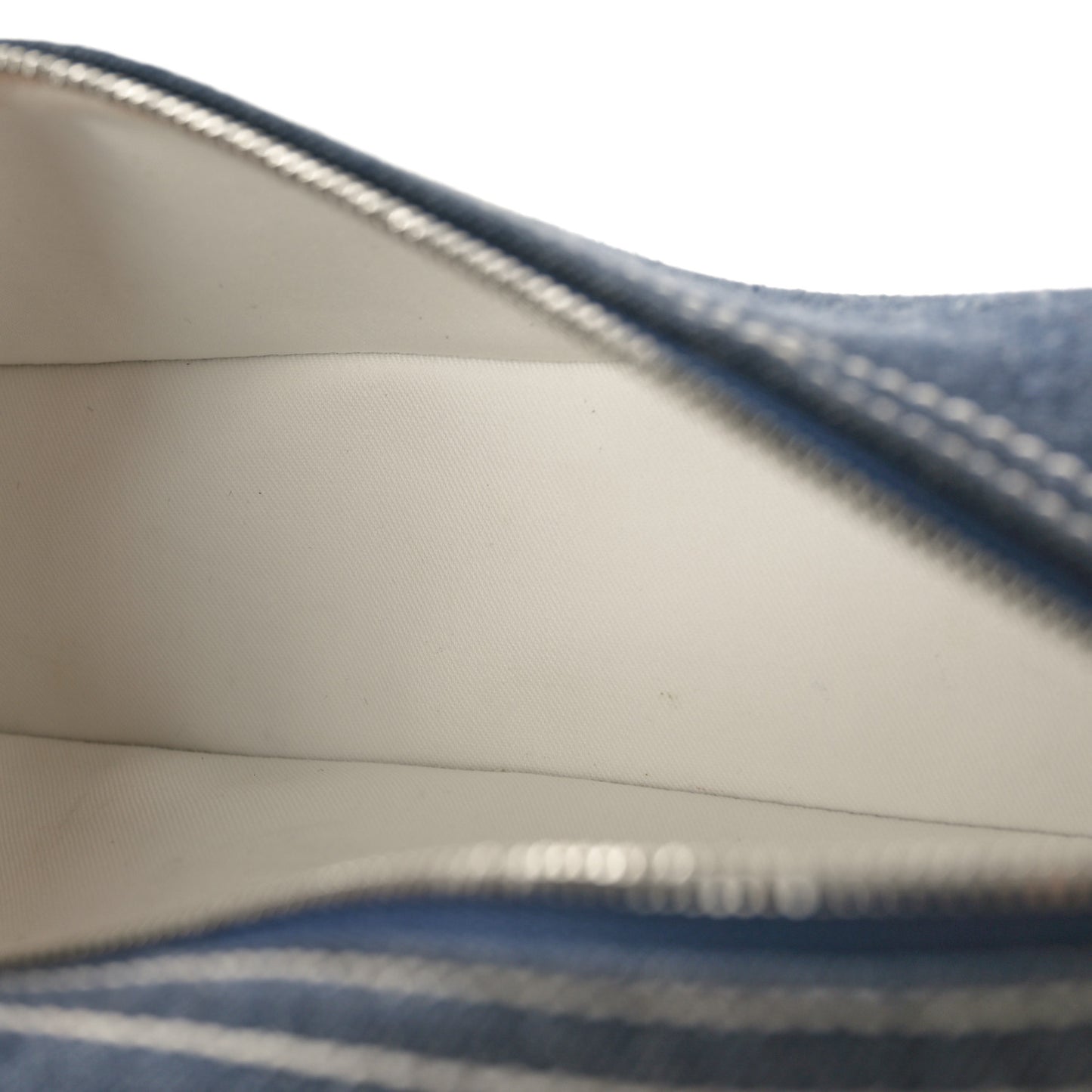 Denim L19 Extra Pocket Pouch Blue Warm Tan