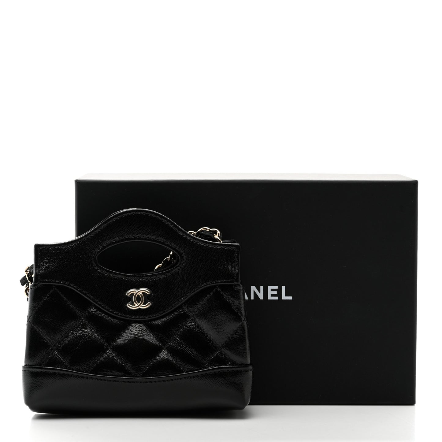 Shiny Lambskin Quilted Micro 31 Clutch With Chain Black