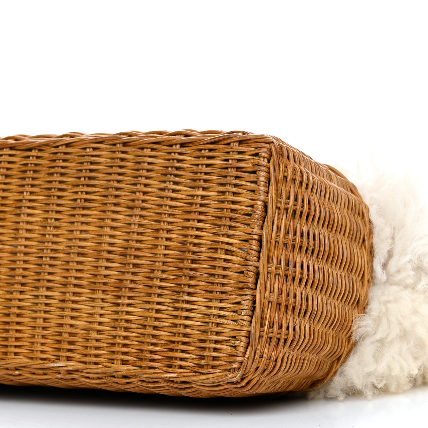 Montone Midolli Basket Bag White Miel