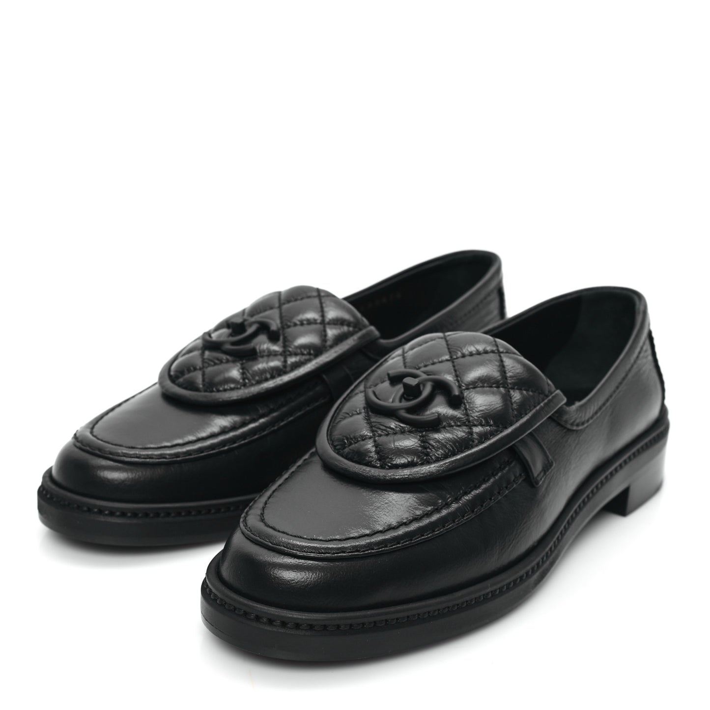 Crumpled Lambskin Quilted CC Turnlock Loafers 39 Black