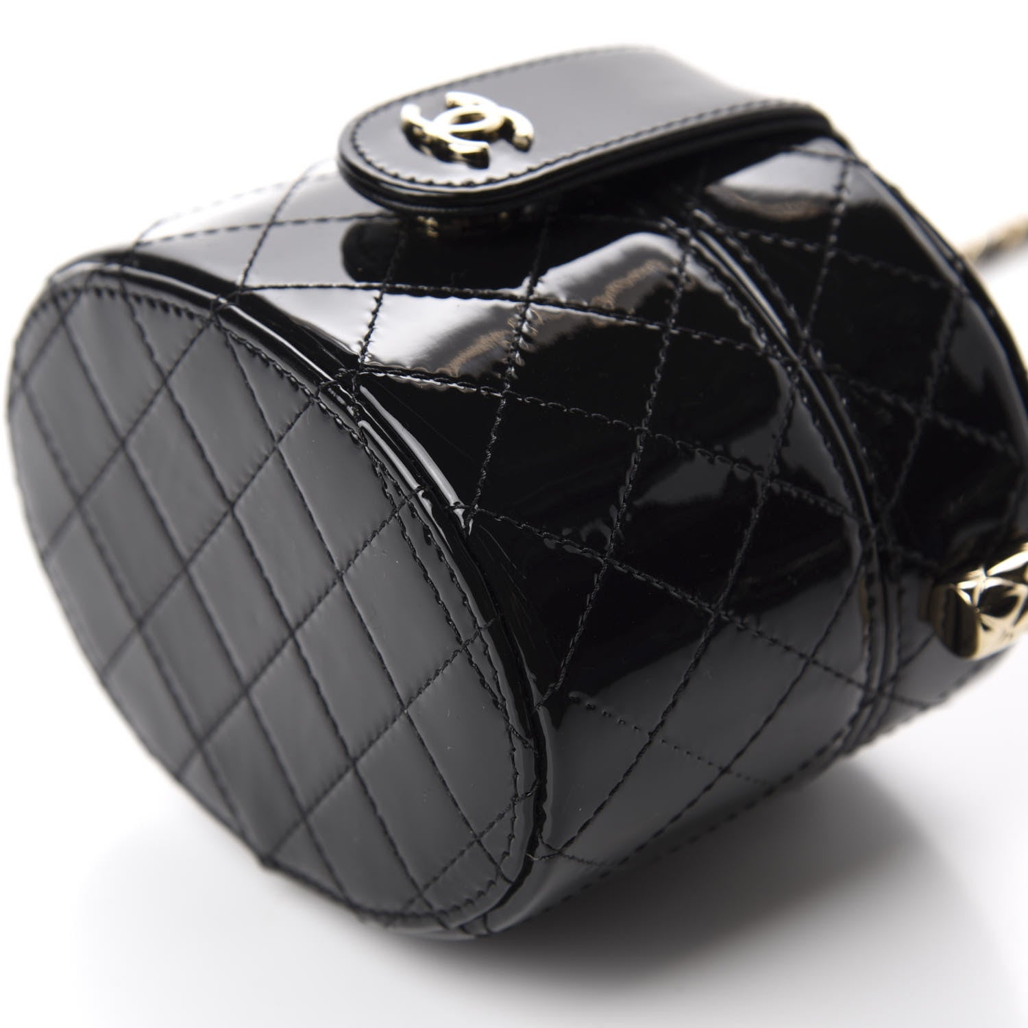 Chanel Patent Quilted Round Small Vanity With Chain Black 7 of 12