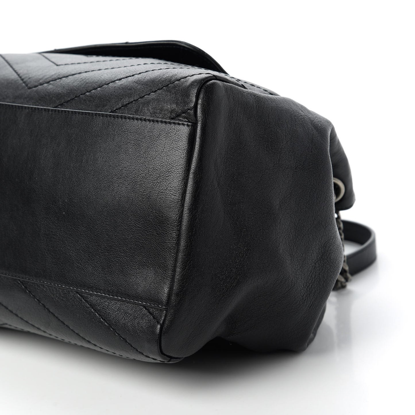 Vintage Lambskin Chevron Monogram Medium Nolita Black