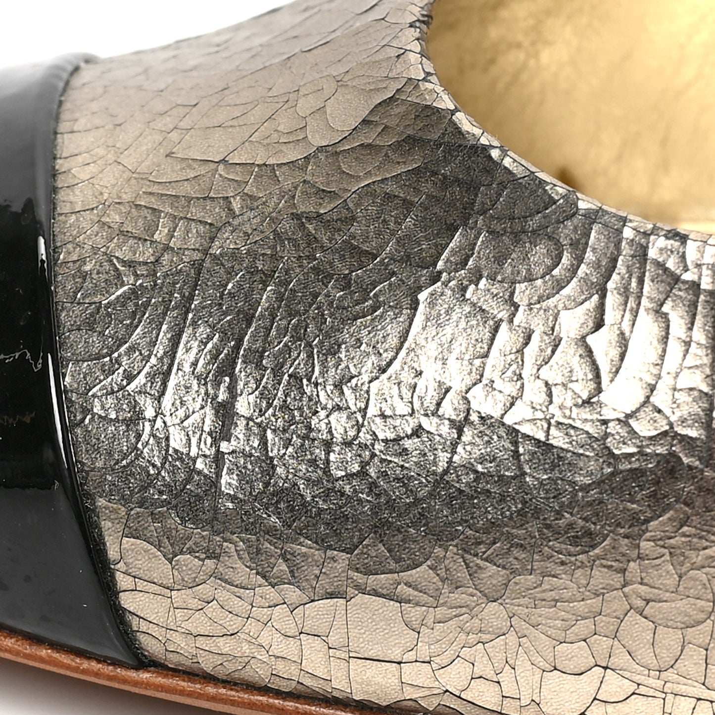 Metallic Crackled Goatskin Patent Cap Toe Pearl Pumps 38 Gold Black