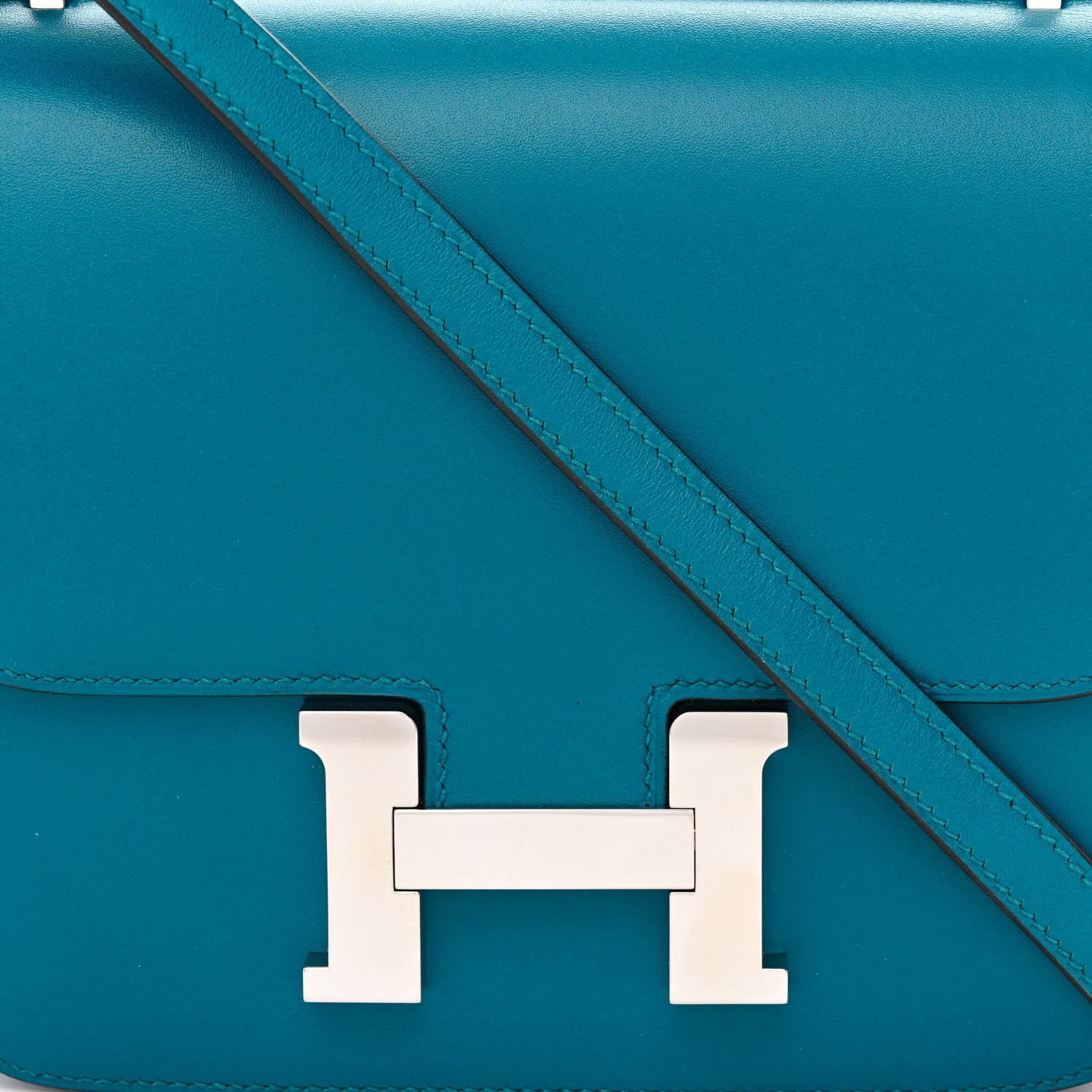 Hermes Tadelakt Constance 18 Bleu Izmir 8 of 14