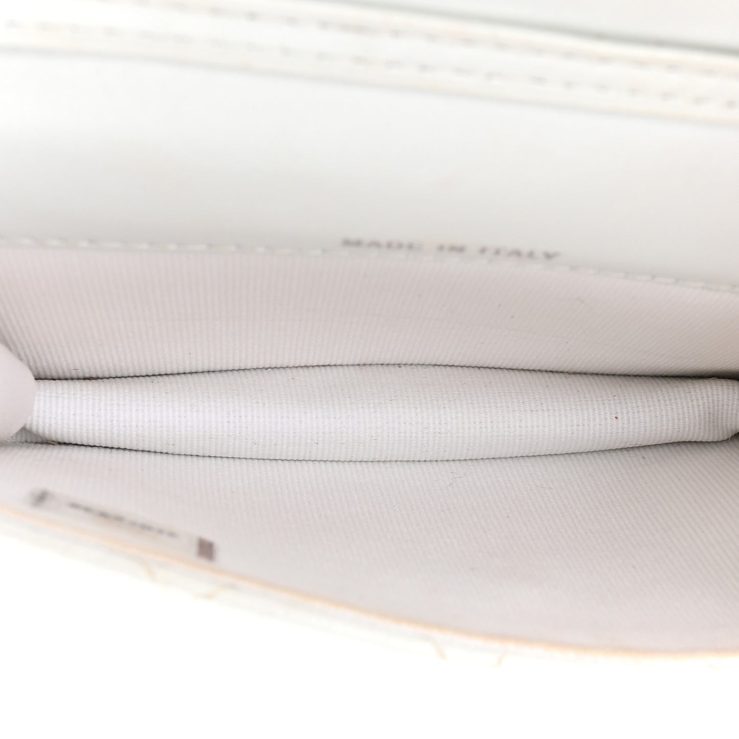 Calfskin Quilted Maxi Pearls Clutch With Chain White