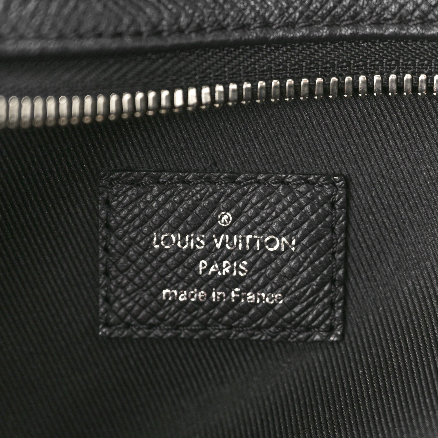 Louis Vuitton Taiga Discovery Backpack Ardoise 6 of 9