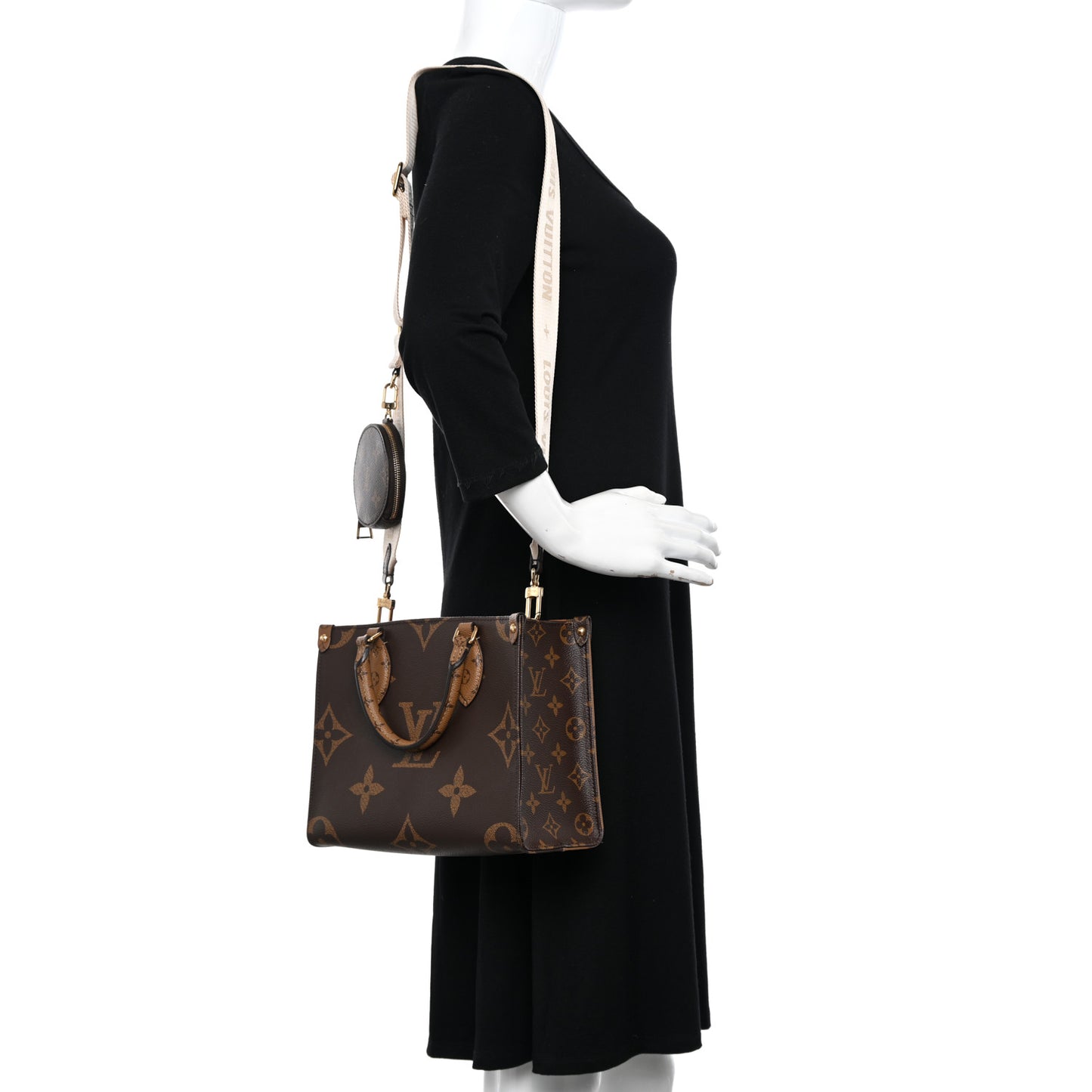 Reverse Monogram Giant Onthego PM