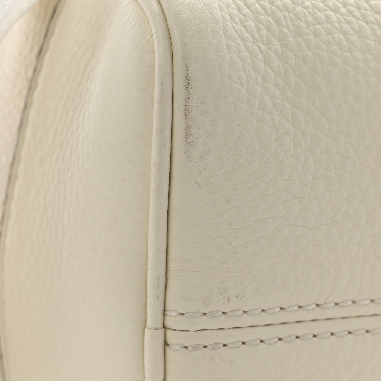Fendi Cuoio Romano Travel Kit White 10 of 10