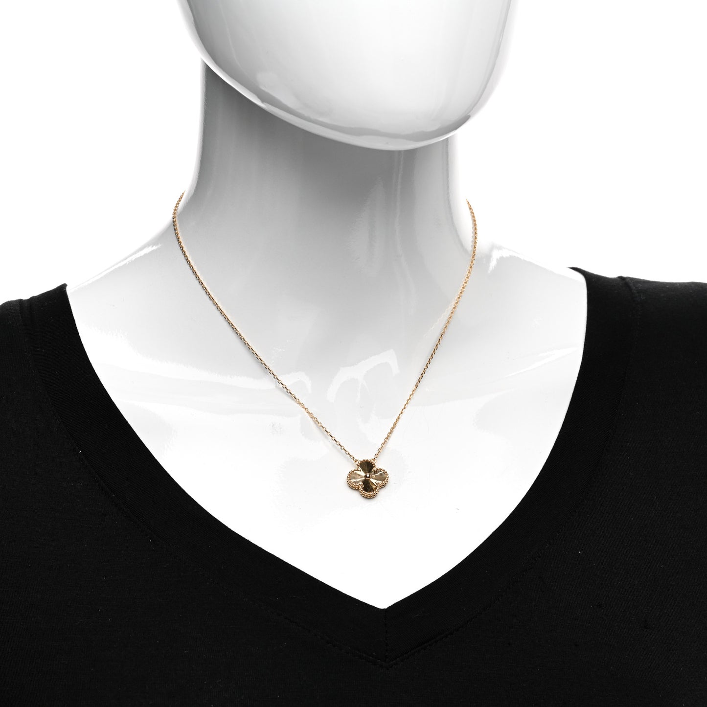 18K Yellow Gold Guilloche Vintage Alhambra Pendant Necklace