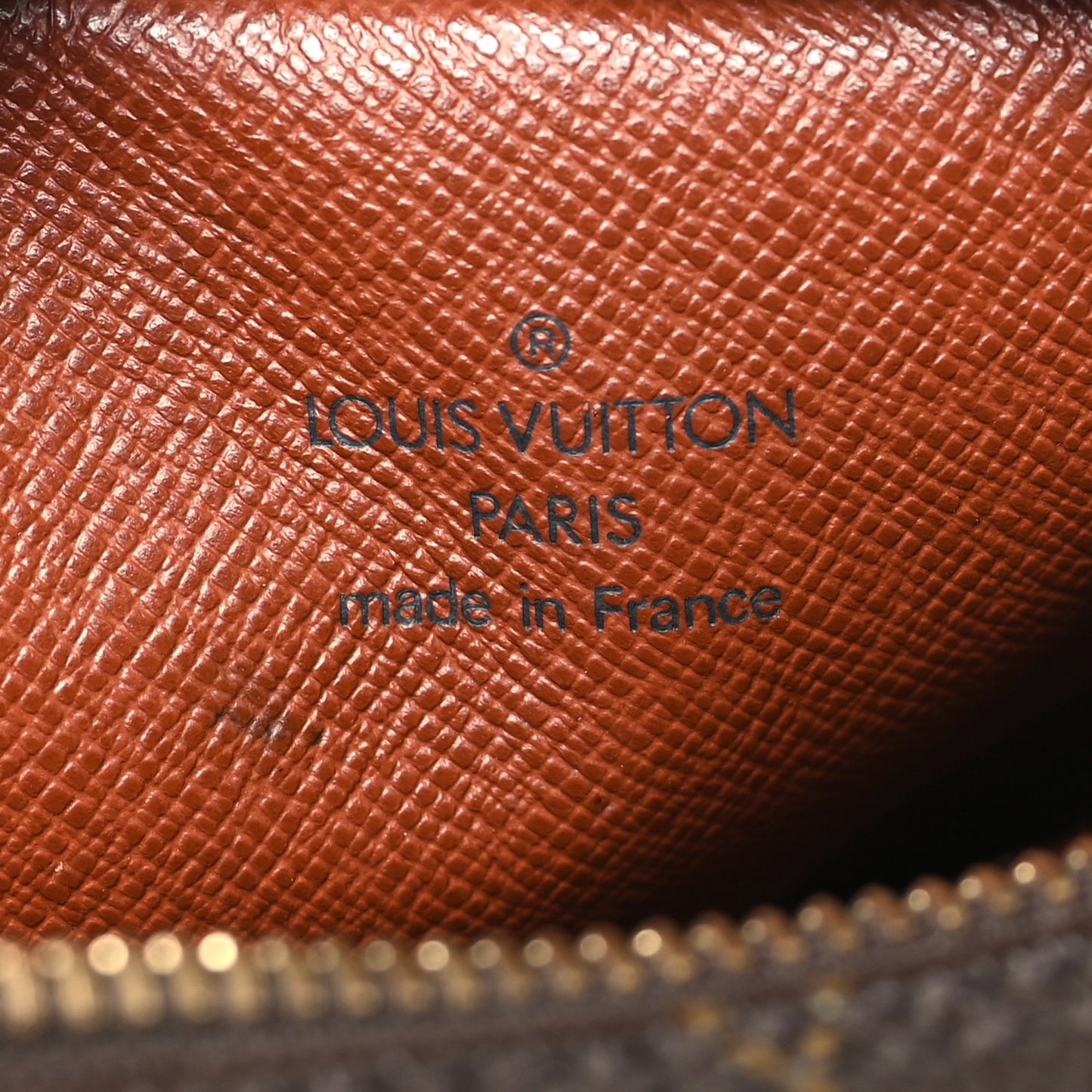 Monogram Amazone