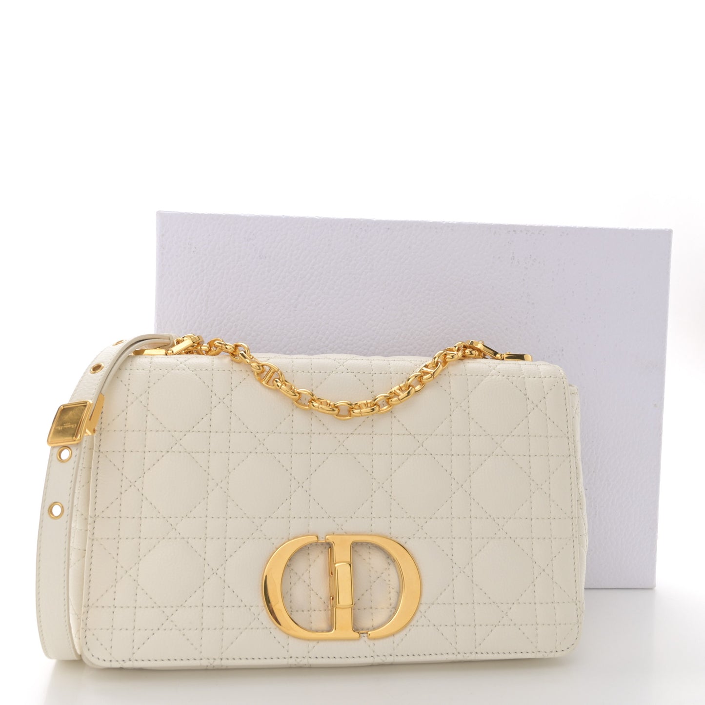 Supple Calfskin Cannage Medium Caro Bag Ivory