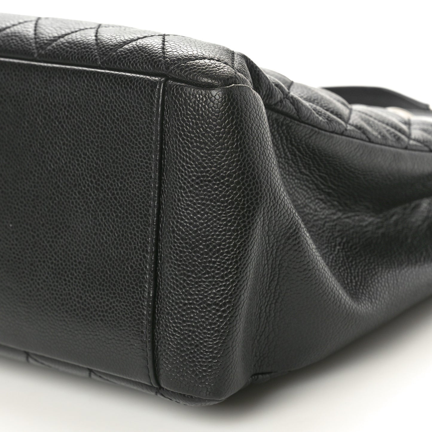 Caviar Quilted Grand Shopping Tote GST Black