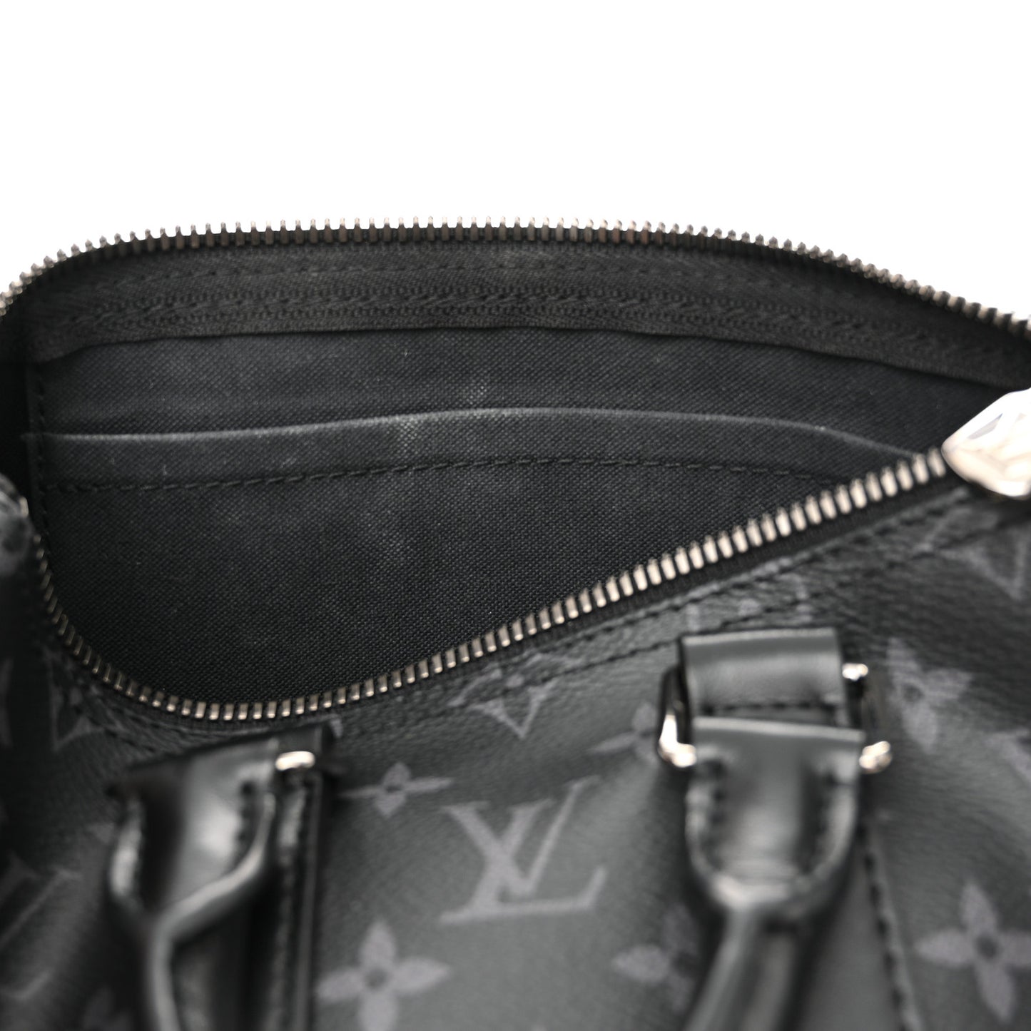 Reverse Monogram Eclipse Keepall Bandouliere 25