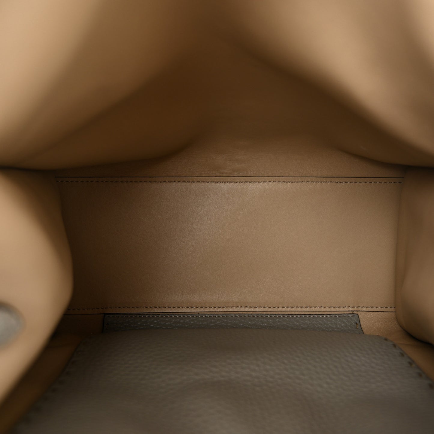 Cuoio Romano Selleria Medium Peekaboo X-Lite Nube