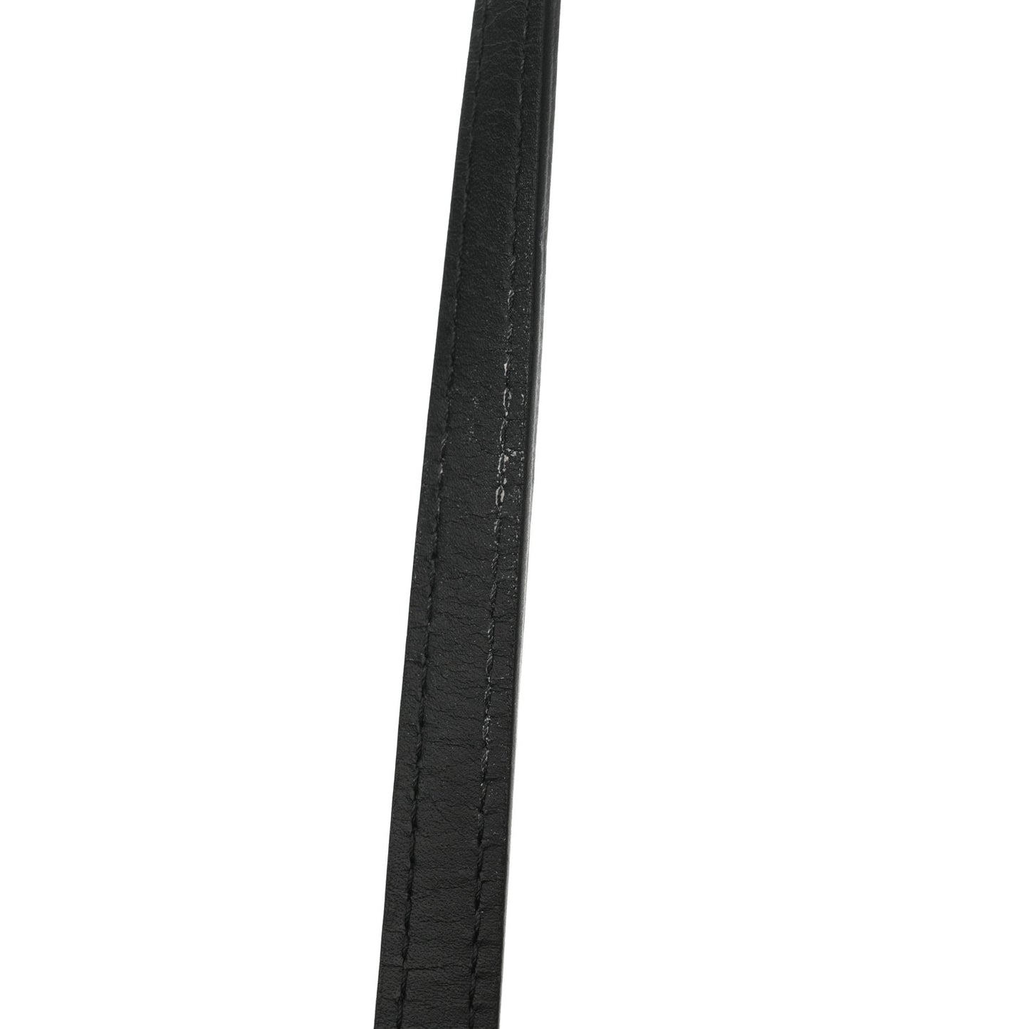 Reverse Monogram Giant Onthego MM