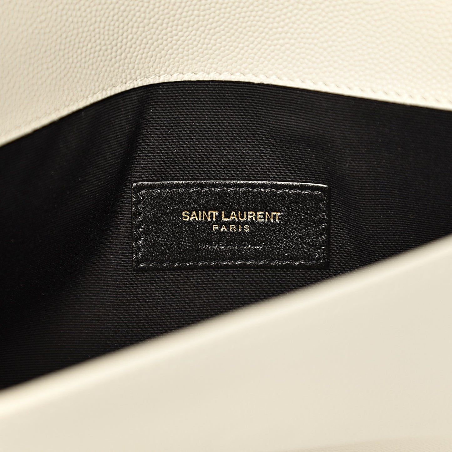 Grain De Poudre Uptown Pouch Crema Soft