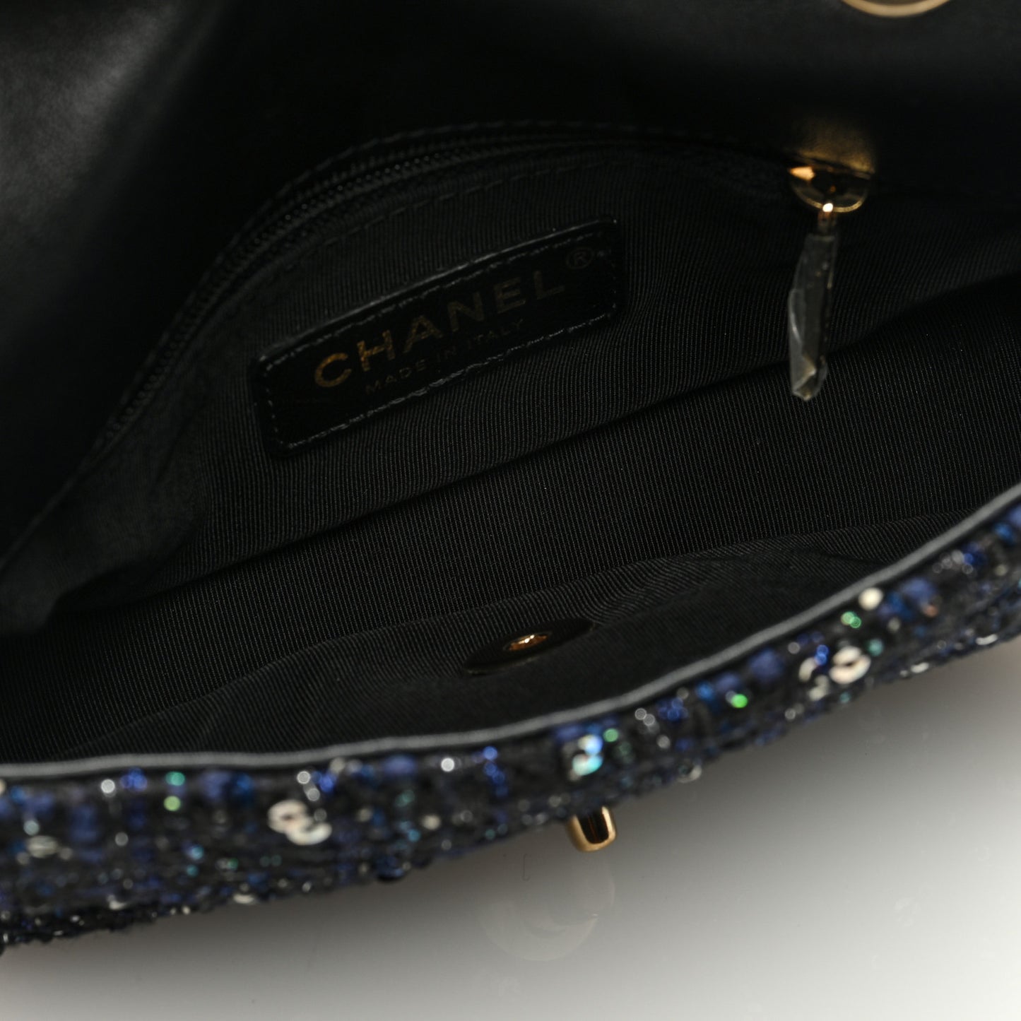 Tweed Mini Pearl Handle Flap Black Ecru