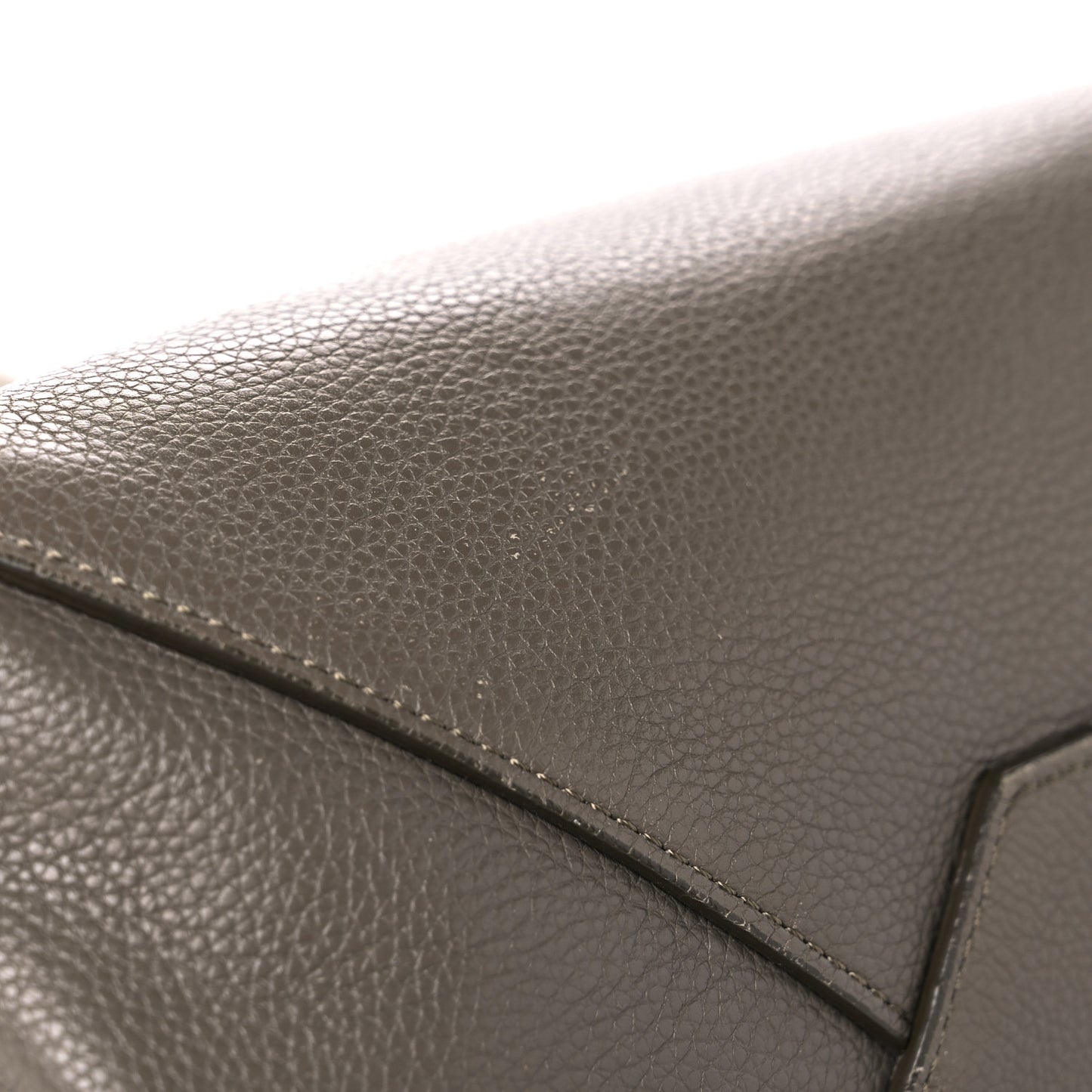Soft Grained Calfskin Small Belt Cabas Phantom Taupe