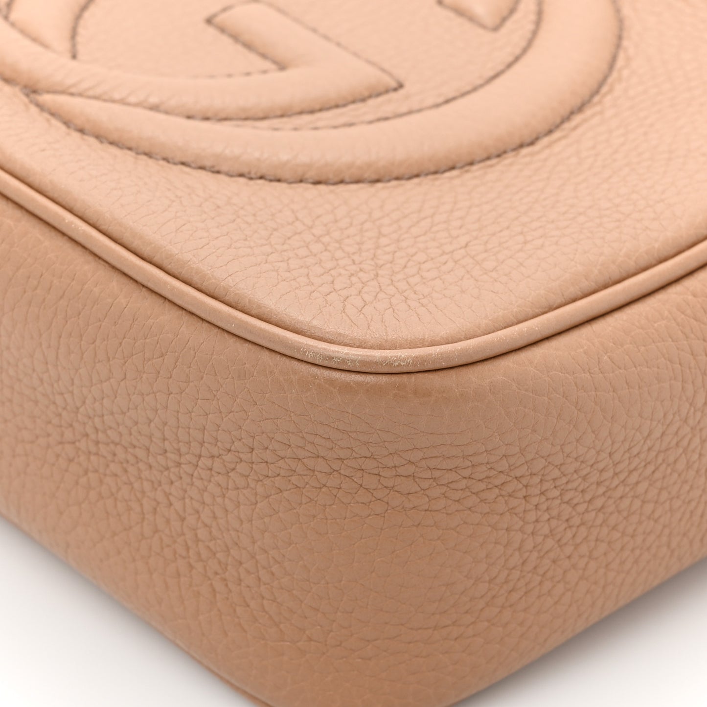 Pebbled Calfskin Small Soho Disco Bag Camelia