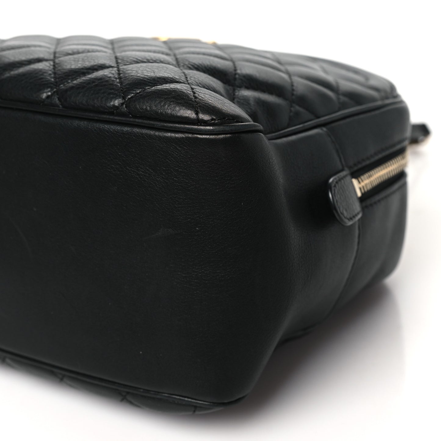 Calfskin Quilted CC Medium Vanity Case Black